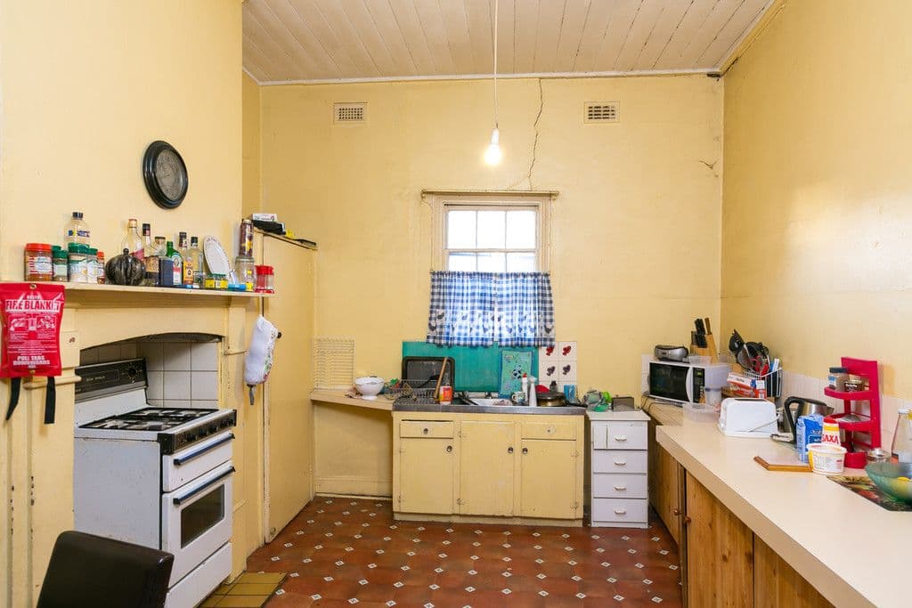 148 - 150 Eaglehawk Road, Long Gully VIC 3550, Long Gully - Thumbnail 7
