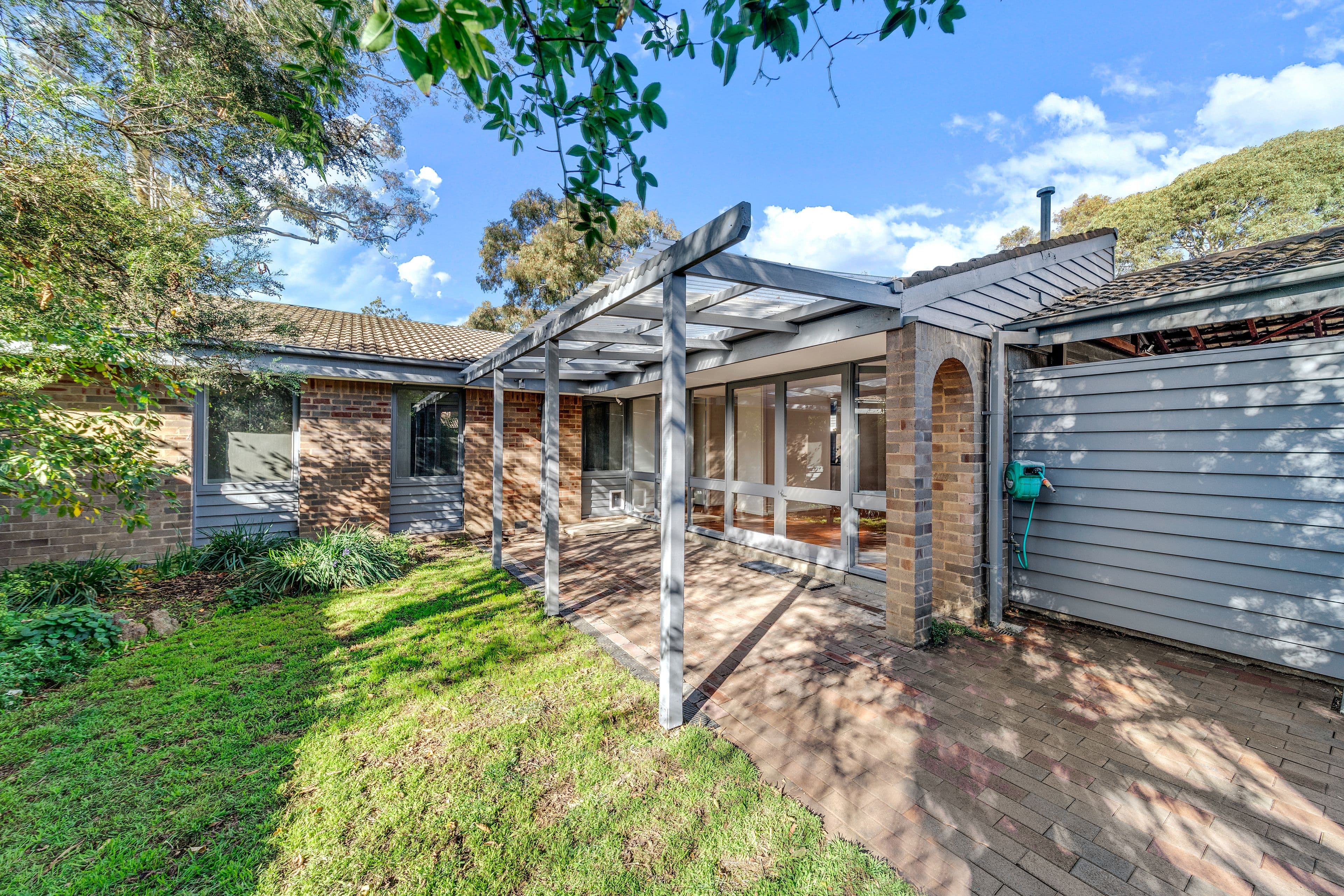 33 Barnet Close, Phillip ACT 2606, Phillip - Image 1