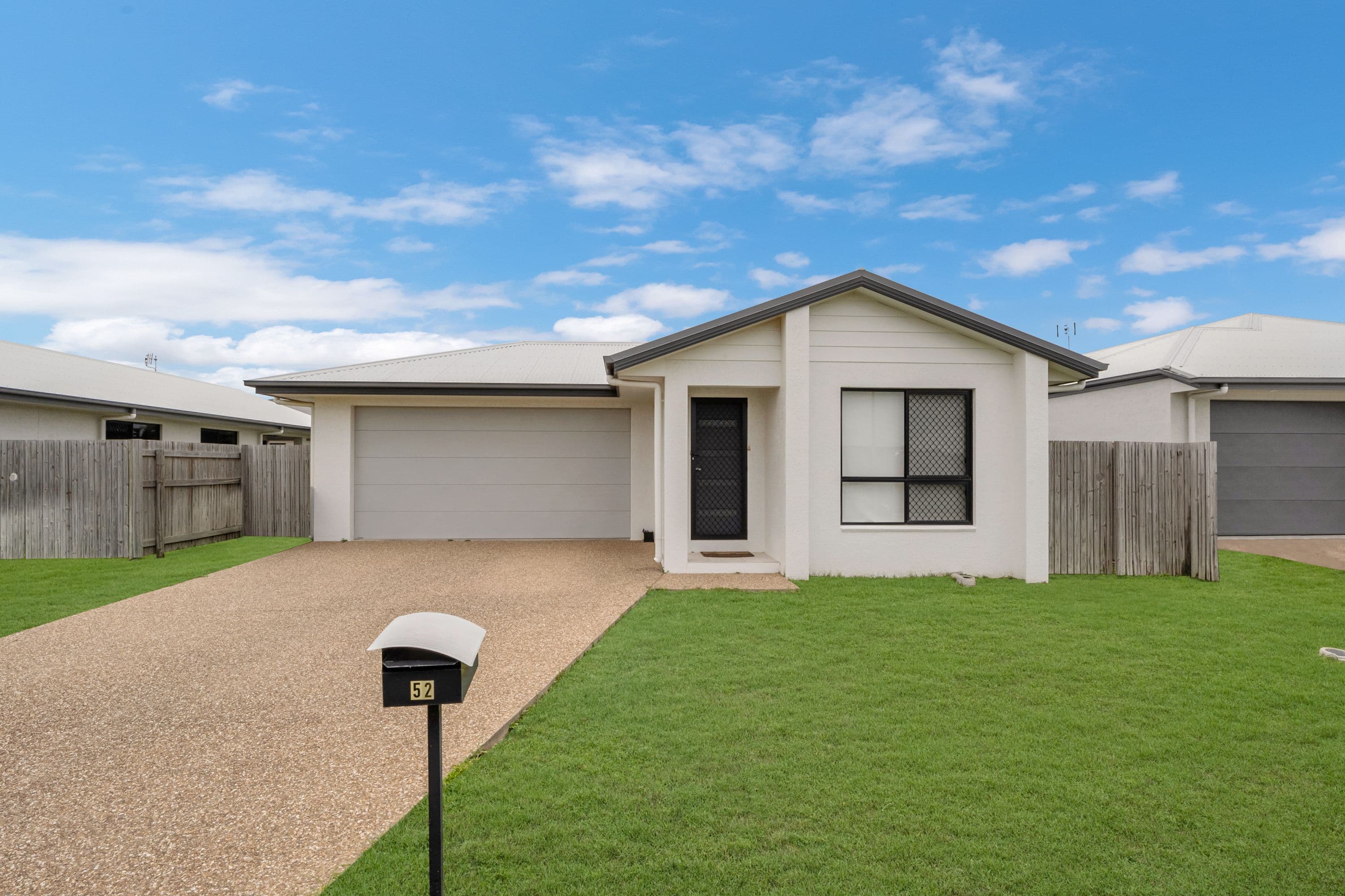 52 Conway Street, Mount Low QLD 4818, Mount Low - Image 1