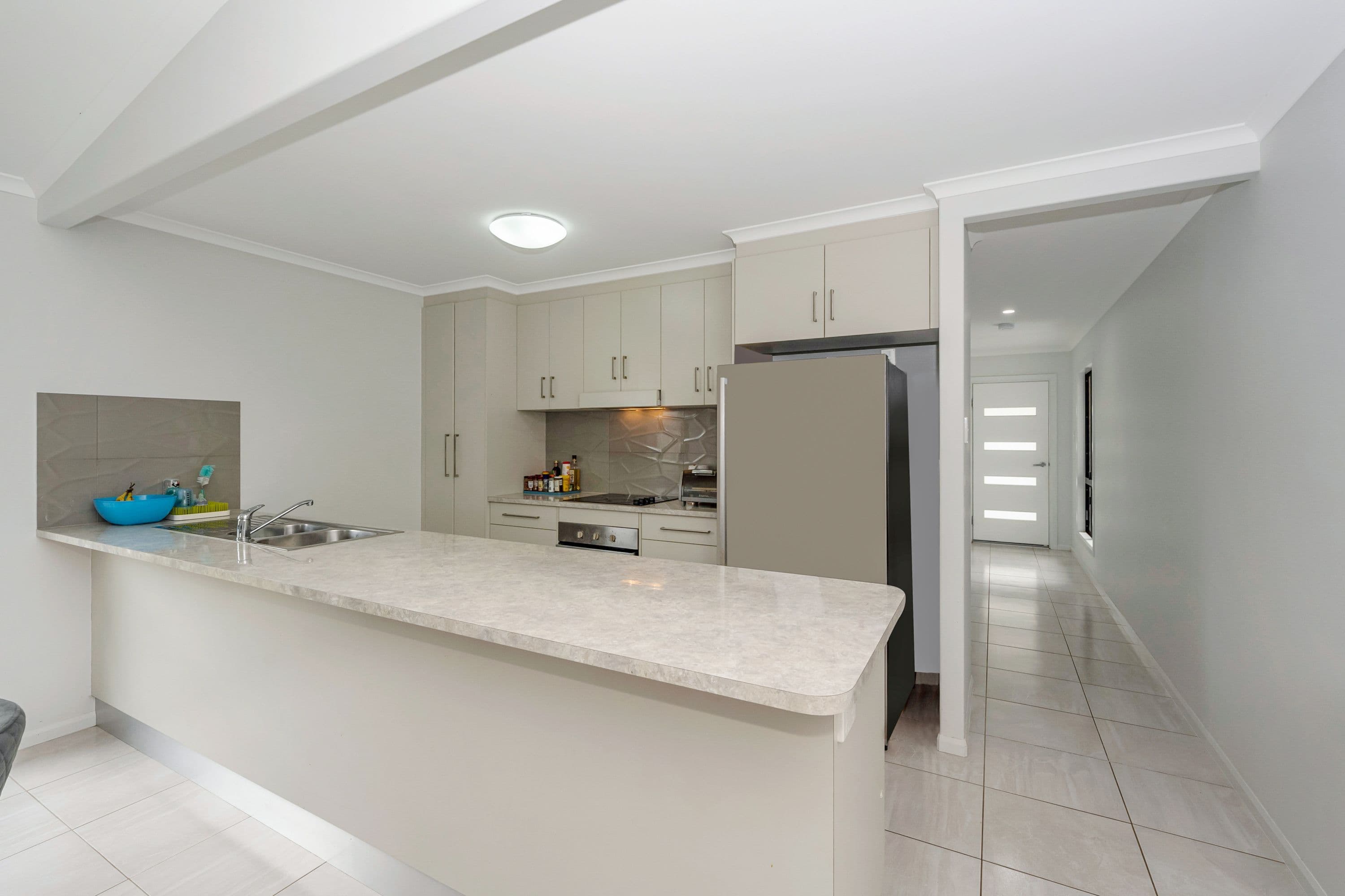 52 Conway Street, Mount Low QLD 4818, Mount Low - Thumbnail 2