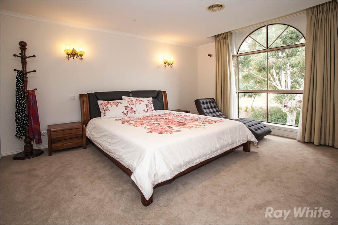 8 Peartree Way, Glen Waverley VIC 3150, Glen Waverley - Thumbnail 8
