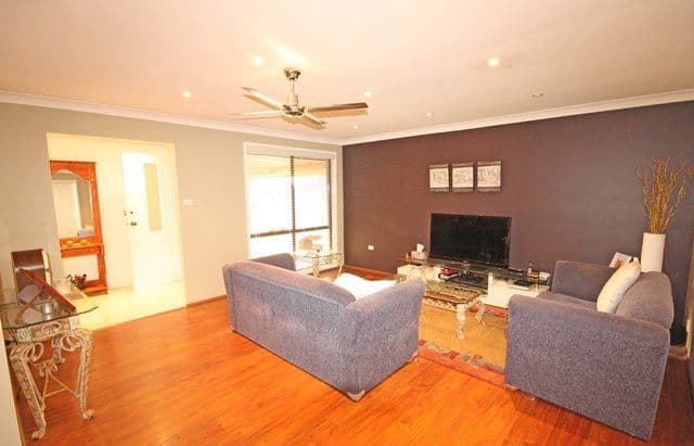 60 Amundsen Street, LEUMEAH NSW 2560, Leumeah - Thumbnail 2