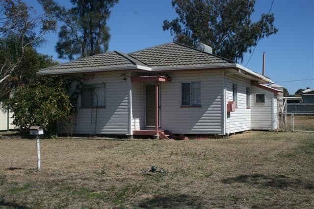 87 Hawthorne Street, ROMA QLD 4455, Roma - Image 1