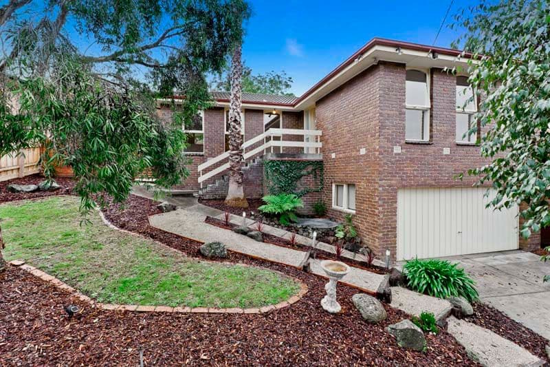 15 Booyan Crescent, GREENSBOROUGH VIC 3088, Greensborough - Image 1