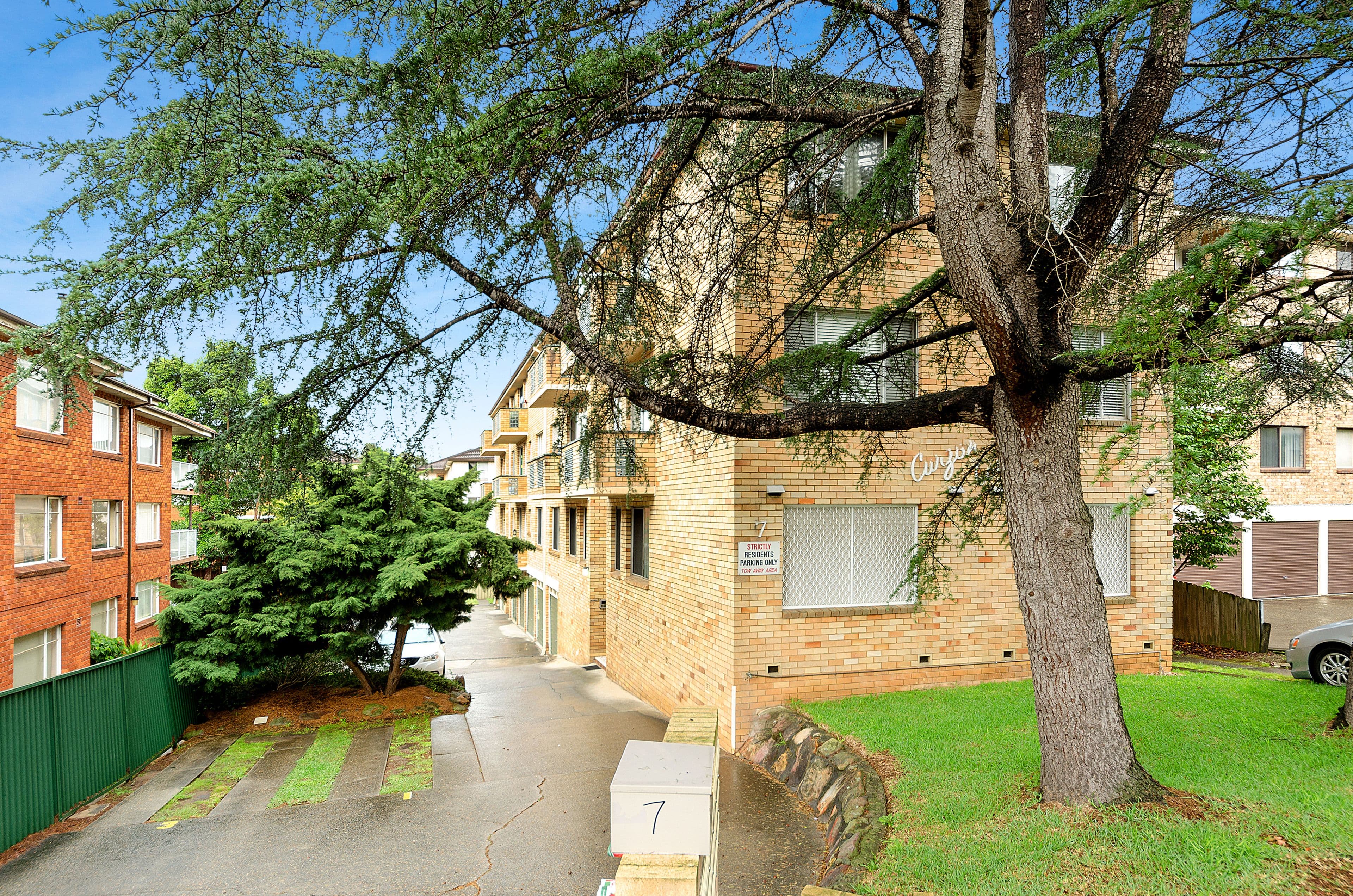 7 Curzon Street, Ryde - Image 1