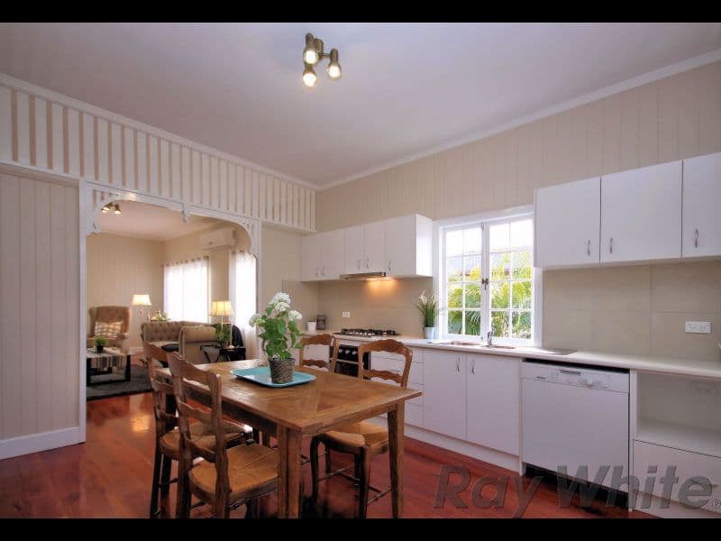 26 Walsh Street, Newtown QLD 4305, Newtown - Thumbnail 3
