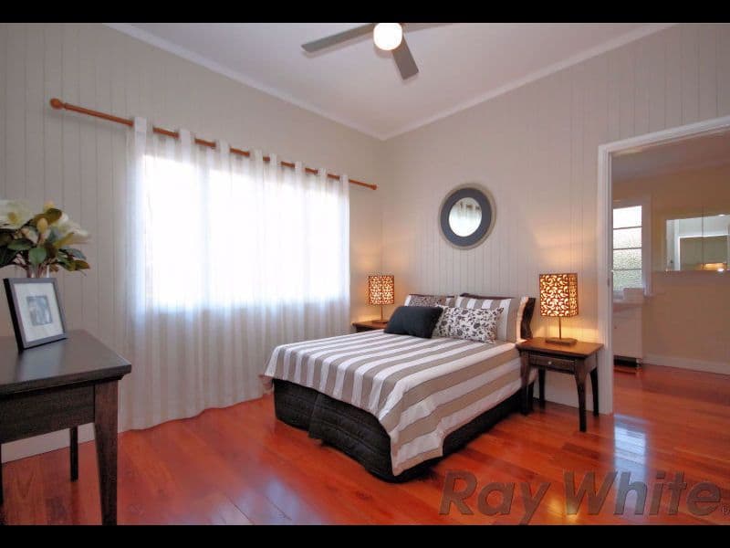 26 Walsh Street, Newtown QLD 4305, Newtown - Thumbnail 4