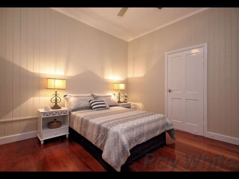 26 Walsh Street, Newtown QLD 4305, Newtown - Thumbnail 7