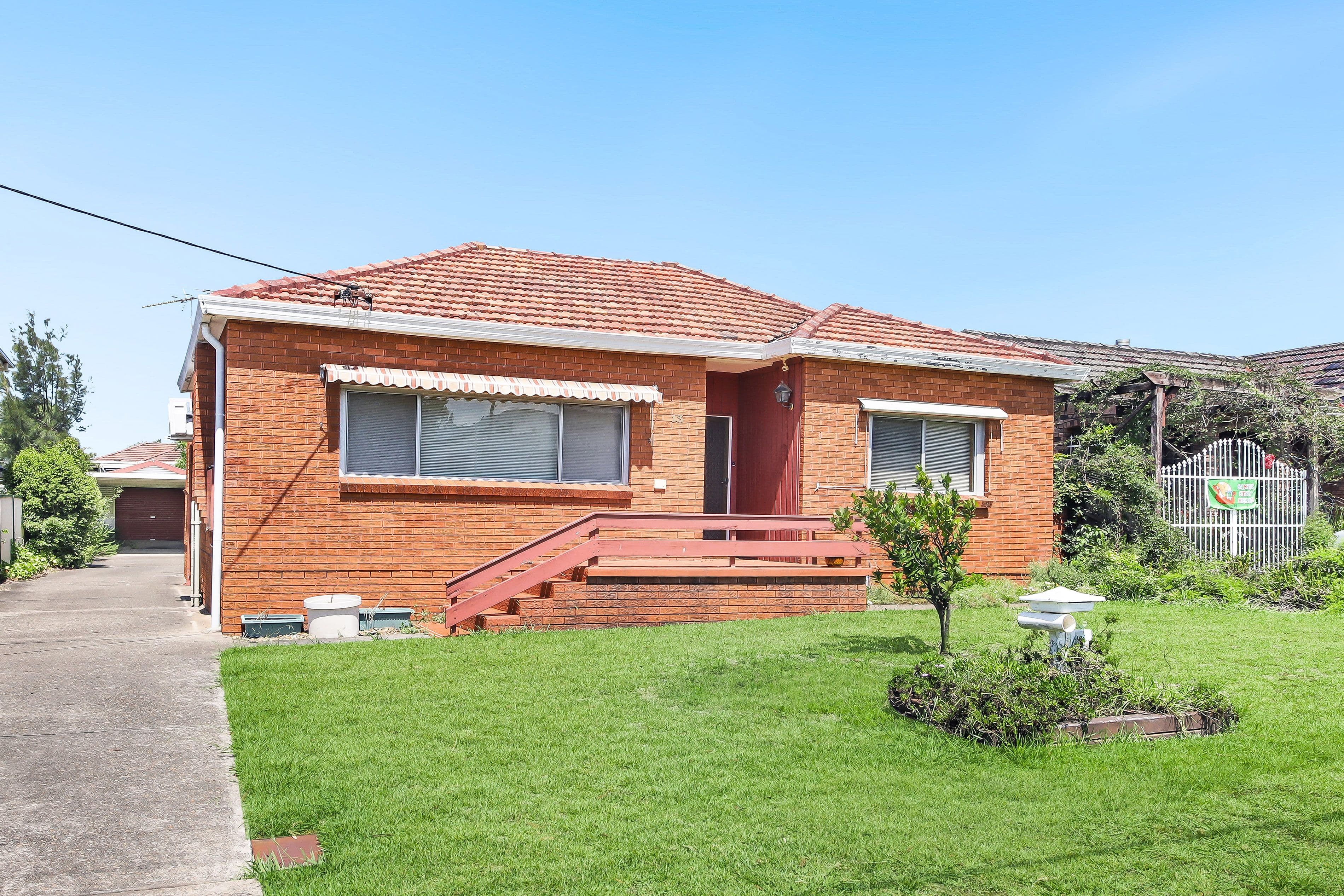 13 Brennan Road, Yagoona - Thumbnail 2