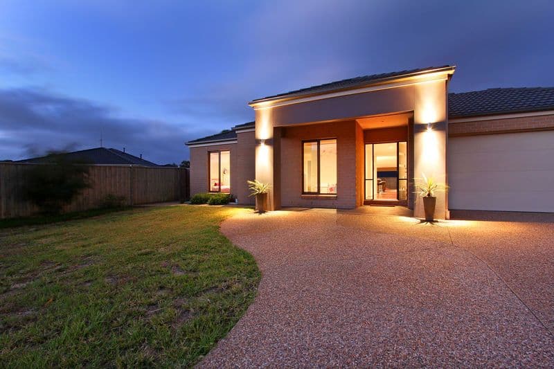 3 Fernwood Place, ROSEBUD VIC 3939, Rosebud - Thumbnail 2