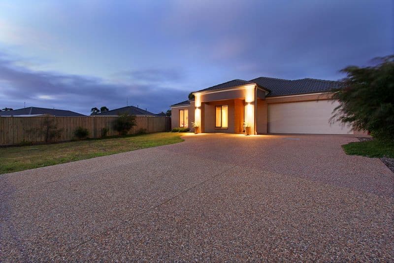 3 Fernwood Place, ROSEBUD VIC 3939, Rosebud - Thumbnail 4