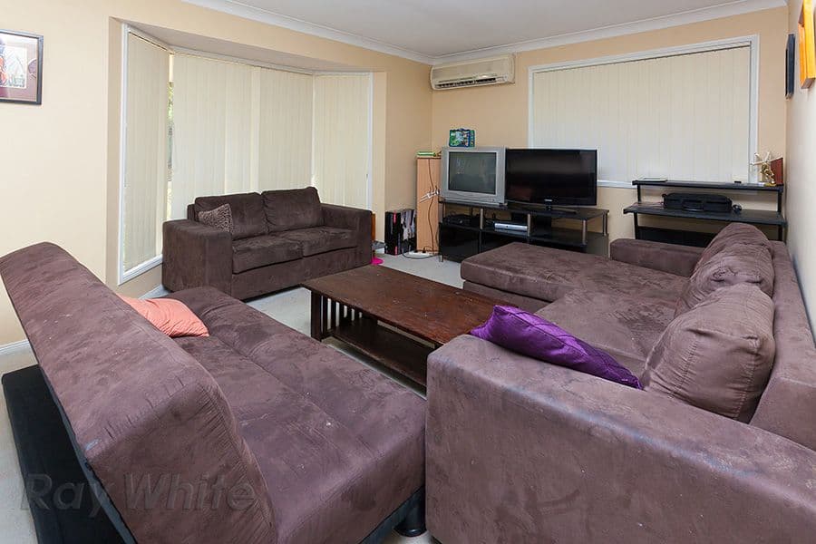 6 Giza Court, CAMIRA QLD 4300, Camira - Thumbnail 4