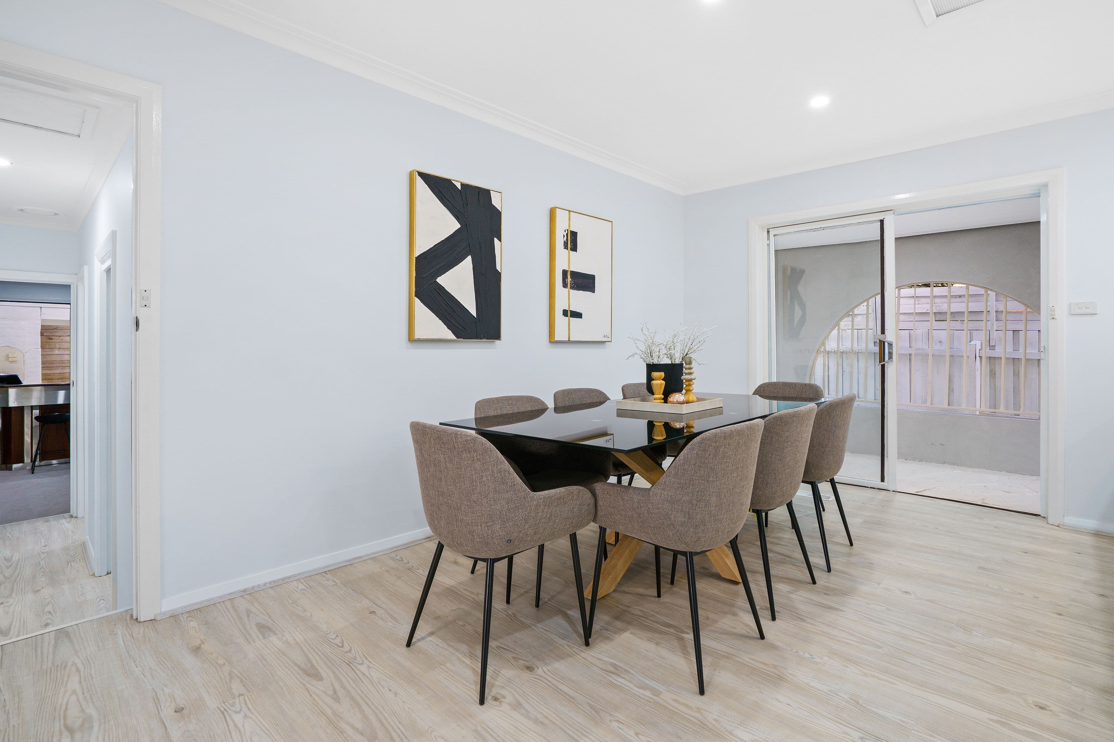 4 Hermitage Crescent, Bundoora VIC 3083, Bundoora - Thumbnail 4