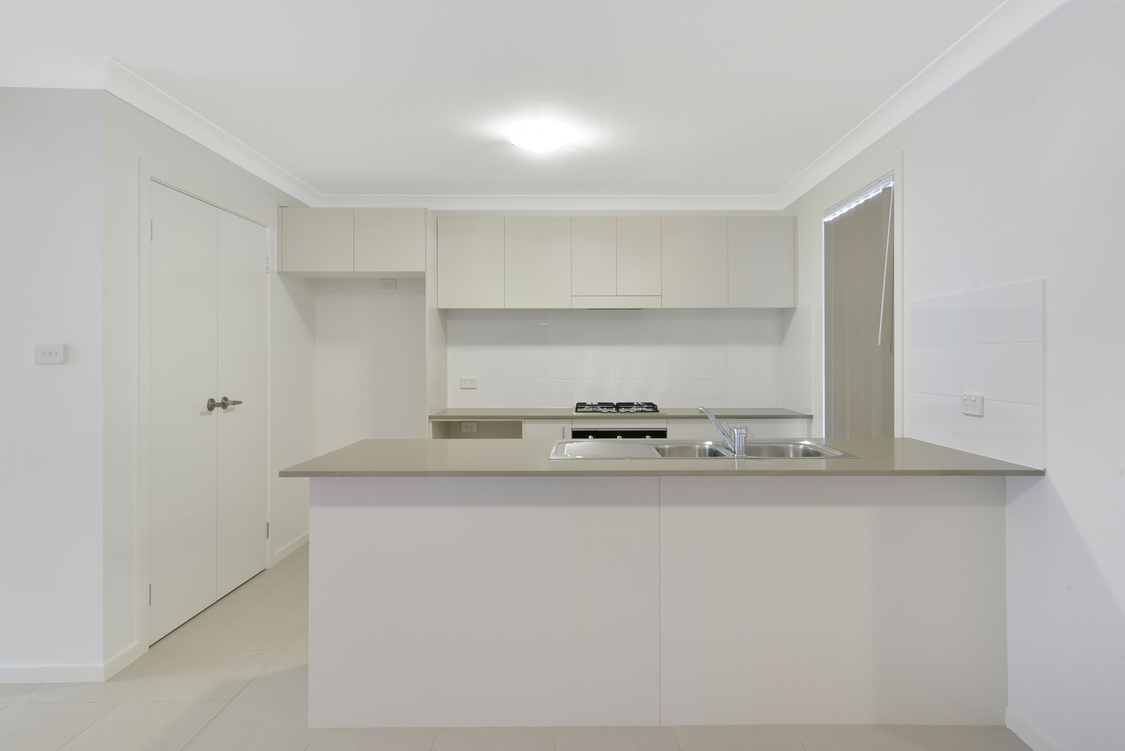 Glenfield NSW 2167, Glenfield - Thumbnail 4