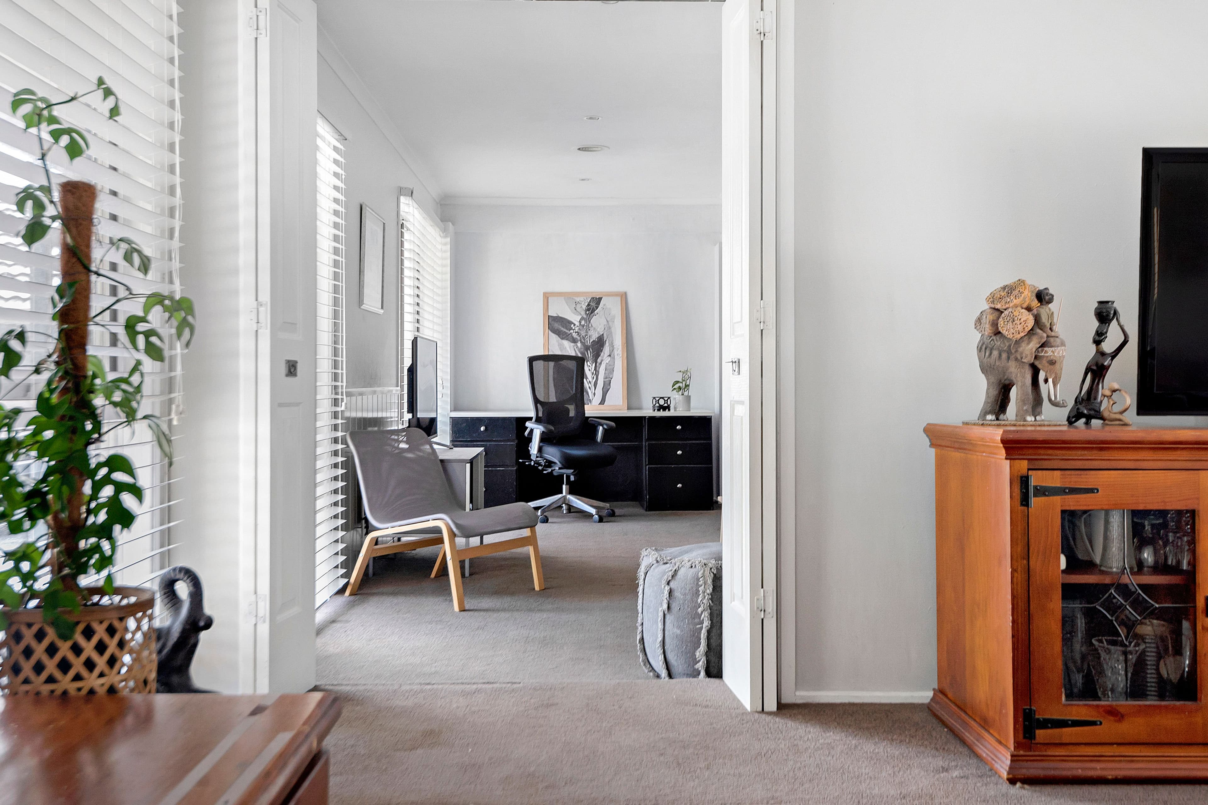 219 Heatherhill Road, Frankston VIC 3199, Frankston - Thumbnail 2