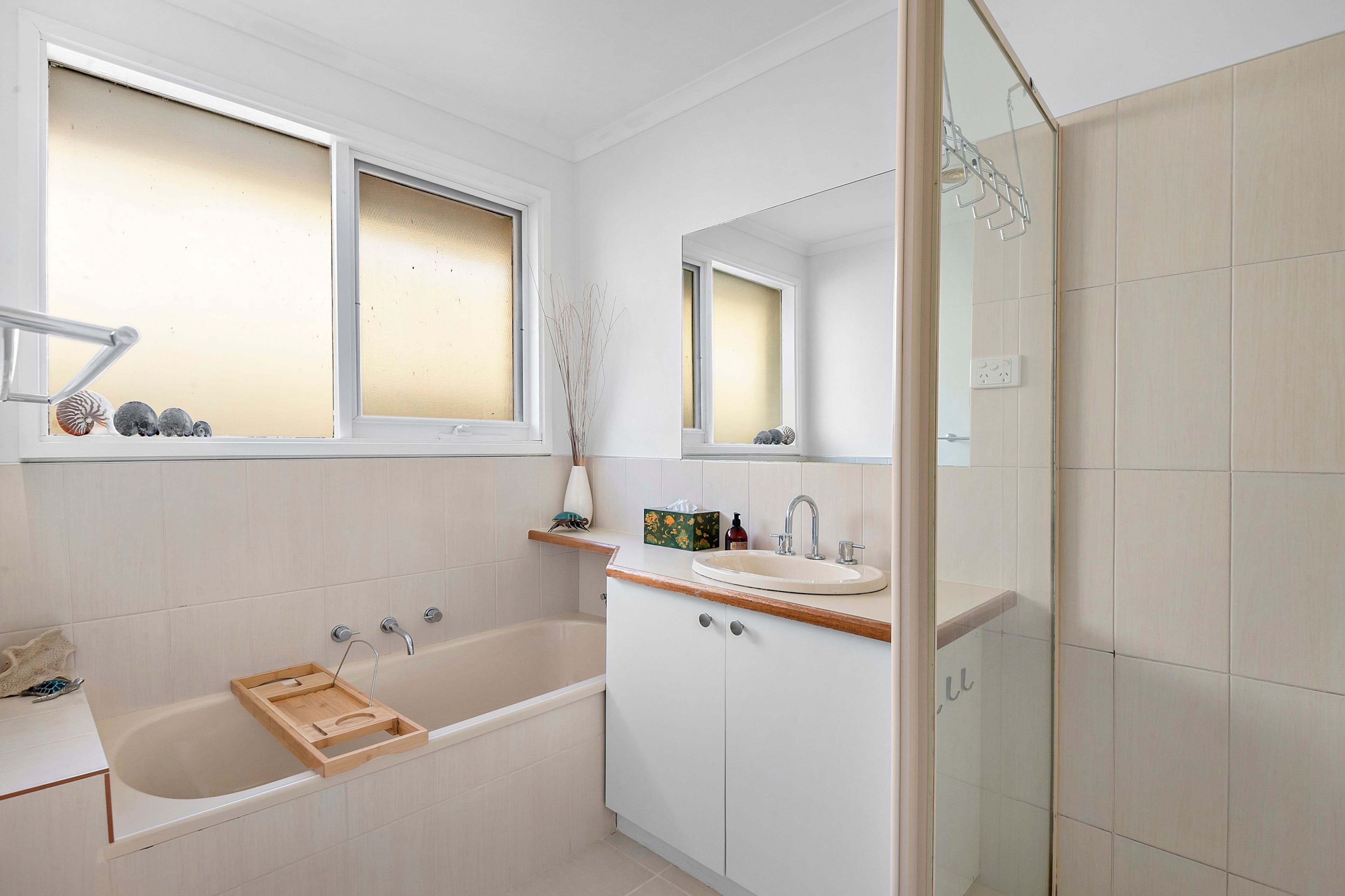 219 Heatherhill Road, Frankston VIC 3199, Frankston - Thumbnail 7