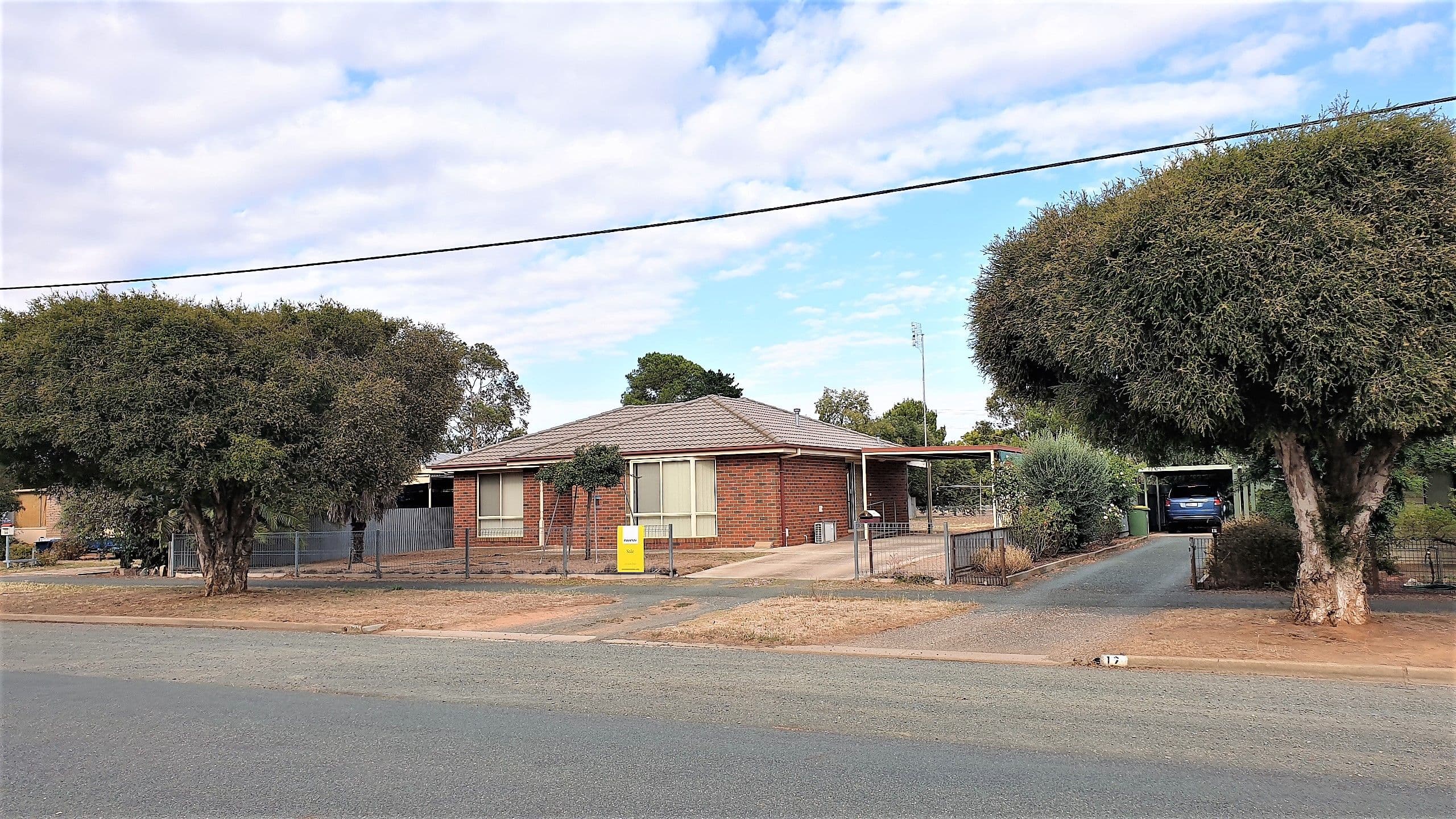 10 Edward Street, Rochester VIC 3561, Rochester - Image 1