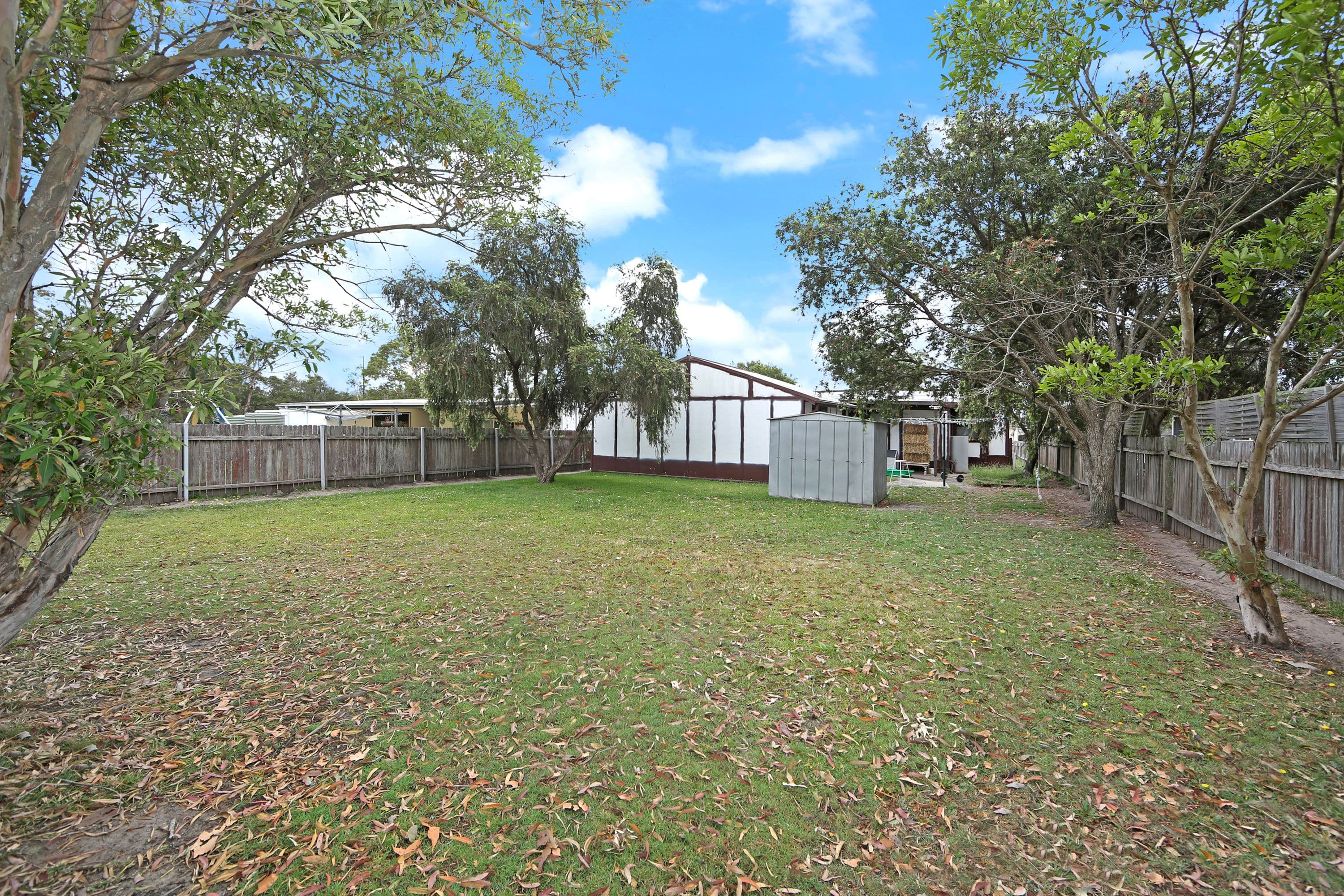 64 Chelmsford Road, Lake Haven - Thumbnail 5