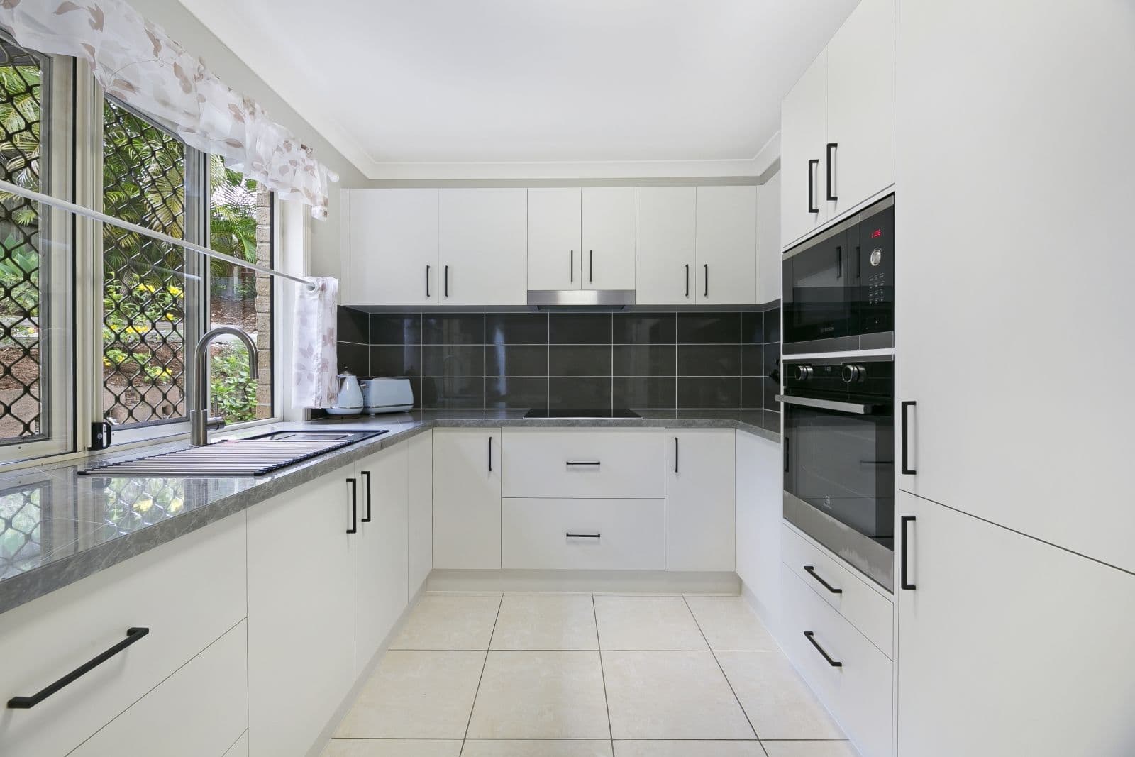 78 Franklin Drive, Mudgeeraba QLD 4213, Mudgeeraba - Thumbnail 2