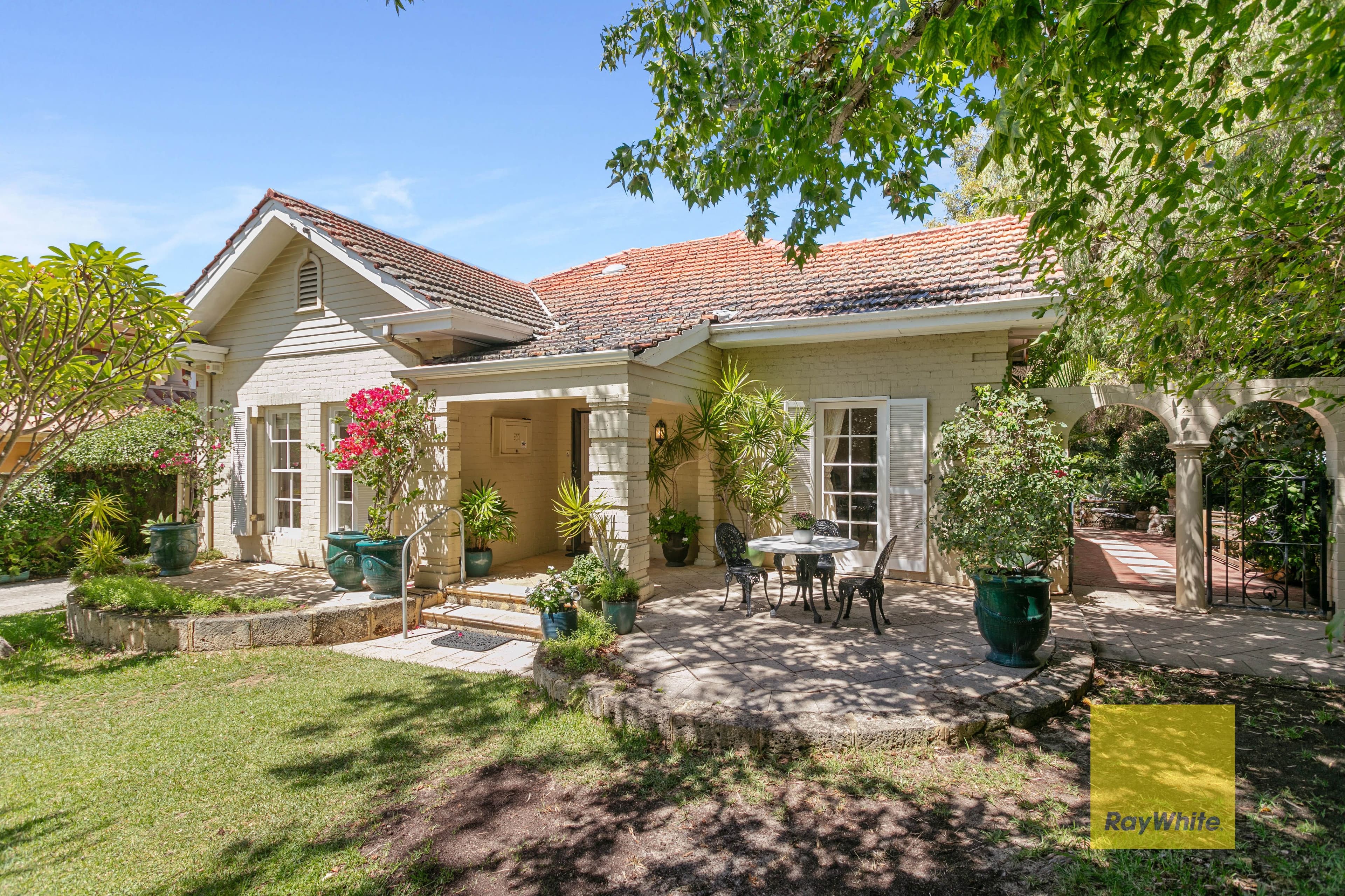 48 Goldsmith Road, Dalkeith WA 6009, Dalkeith - Image 1