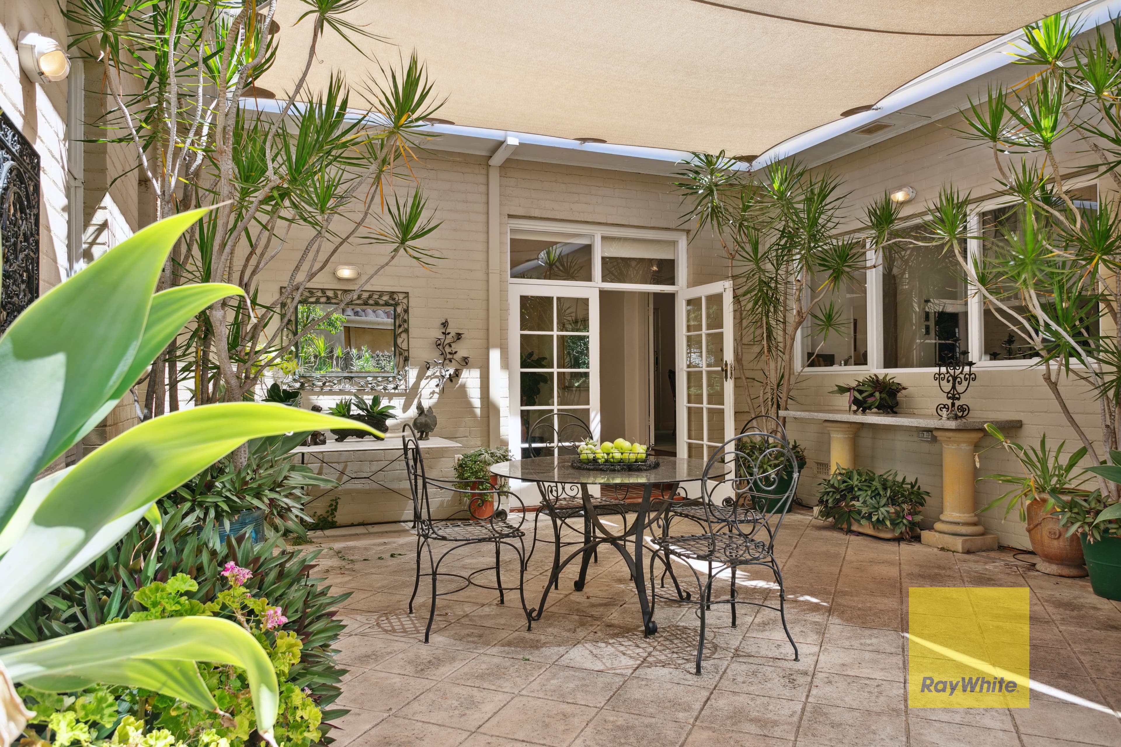 48 Goldsmith Road, Dalkeith WA 6009, Dalkeith - Thumbnail 2