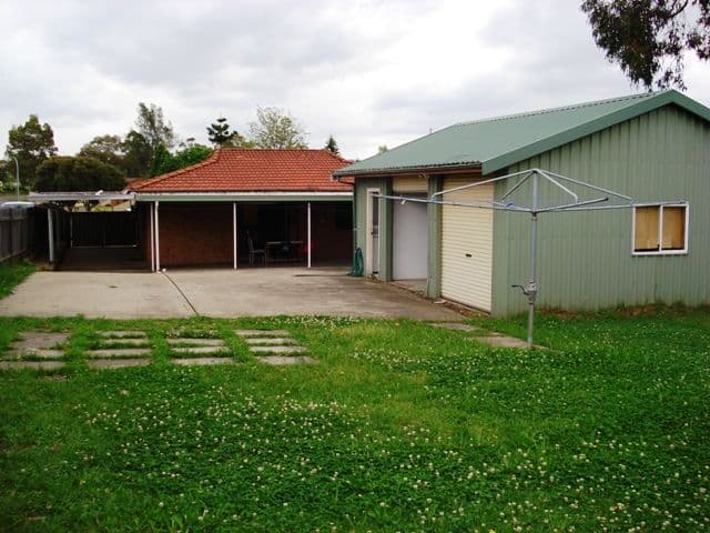70 Sweethaven Road, GREENFIELD PARK NSW 2176, Greenfield Park - Thumbnail 2