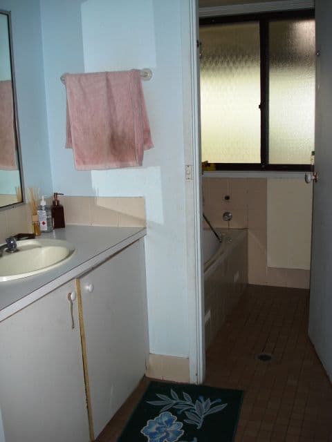 70 Sweethaven Road, GREENFIELD PARK NSW 2176, Greenfield Park - Thumbnail 8