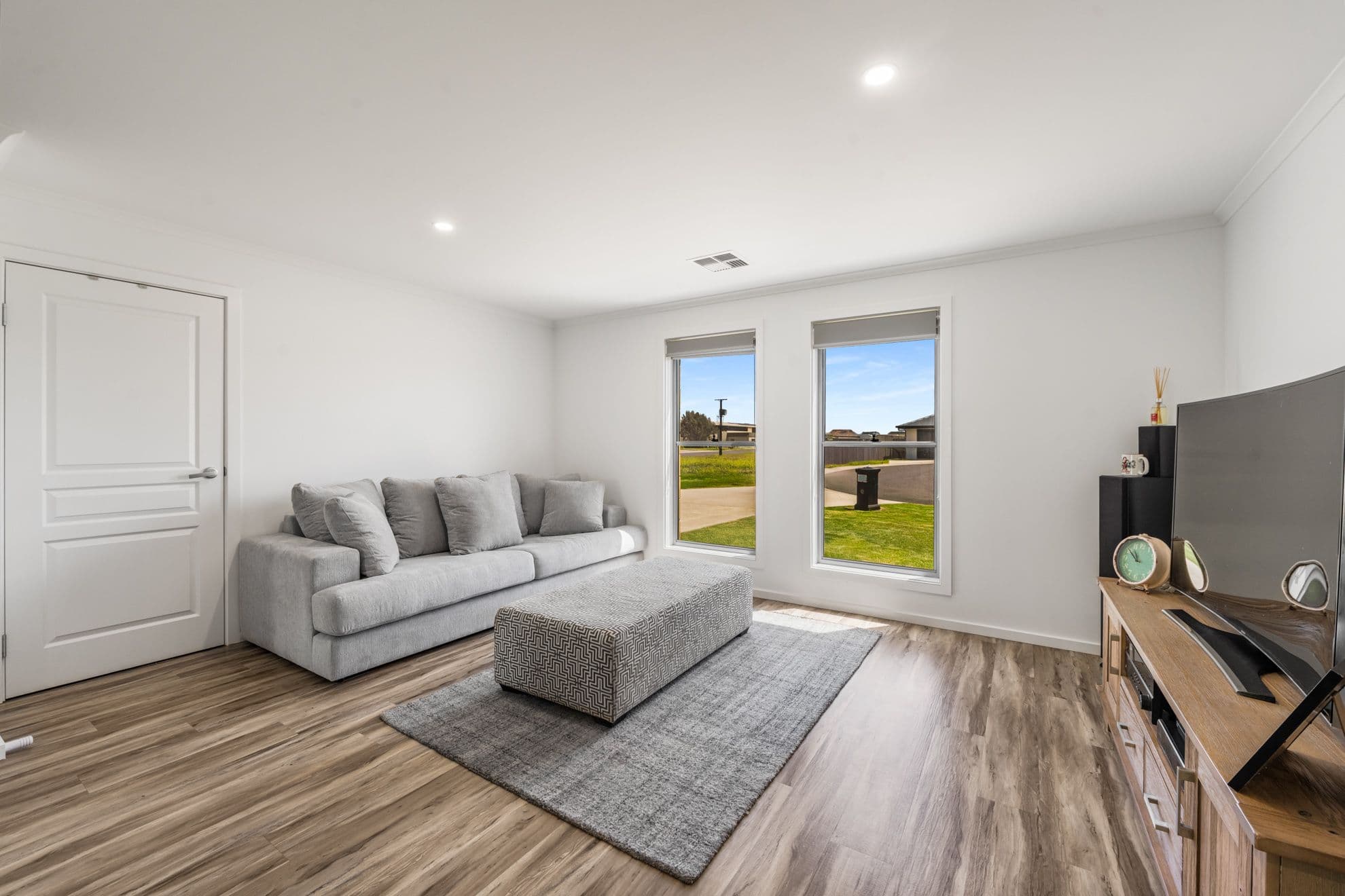 20 O'Leary Road, Mount Gambier SA 5290, Mount Gambier - Thumbnail 2