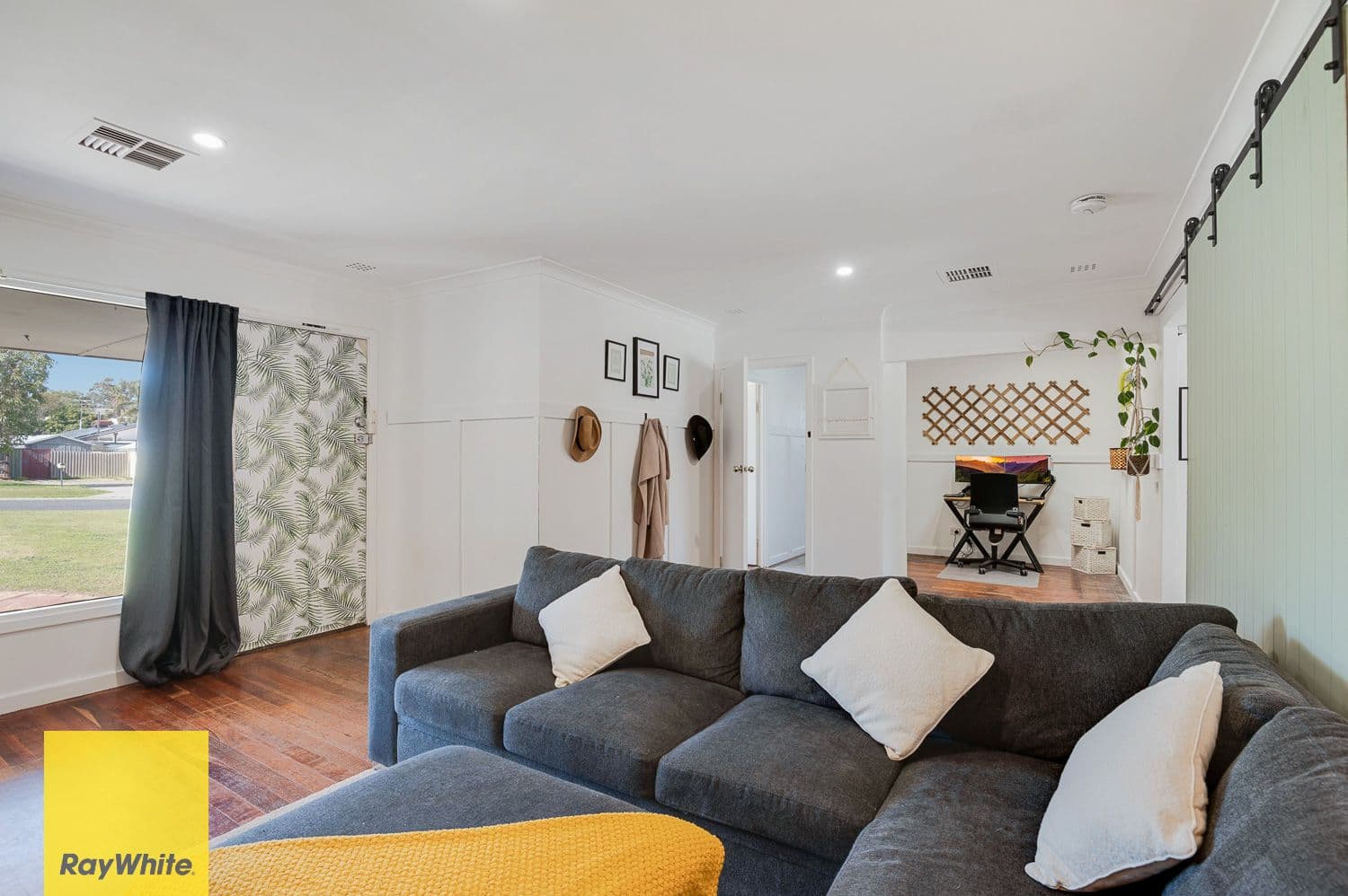 3 Denston Way, Girrawheen WA 6064, Girrawheen - Thumbnail 7