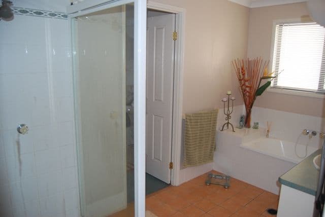 18 Samford Place, FOREST LAKE QLD 4078, Forest Lake - Thumbnail 5