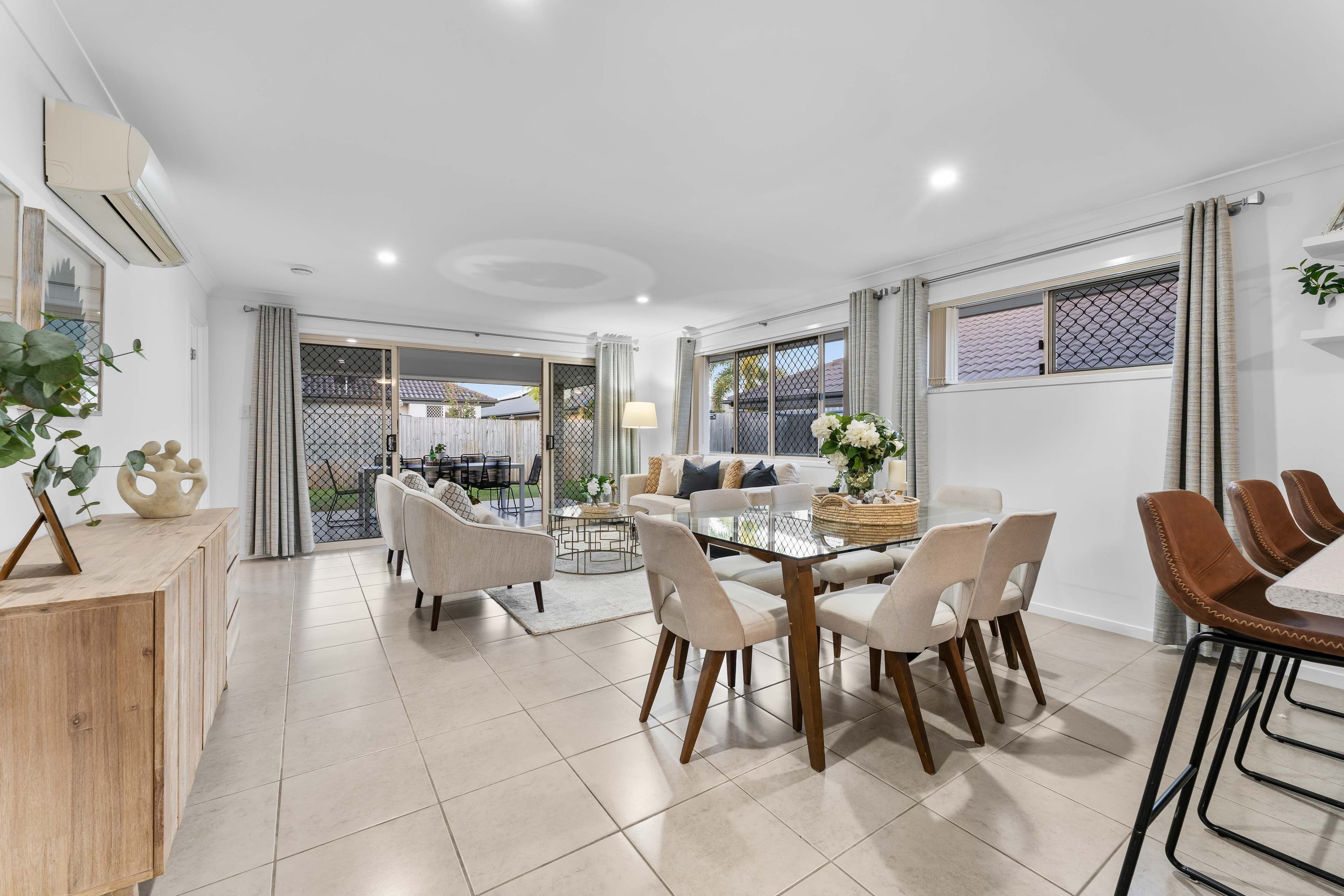 14 Highcliff Crescent, North Lakes QLD 4509, North Lakes - Thumbnail 4