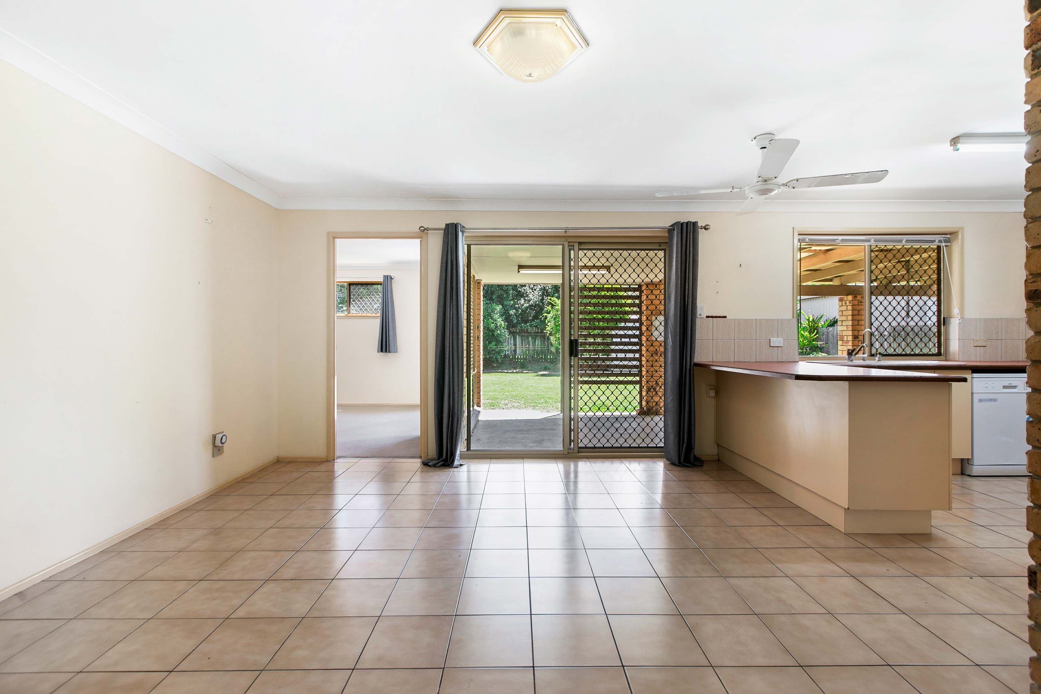 12 Meledie Avenue, Kawungan QLD 4655, Kawungan - Thumbnail 5