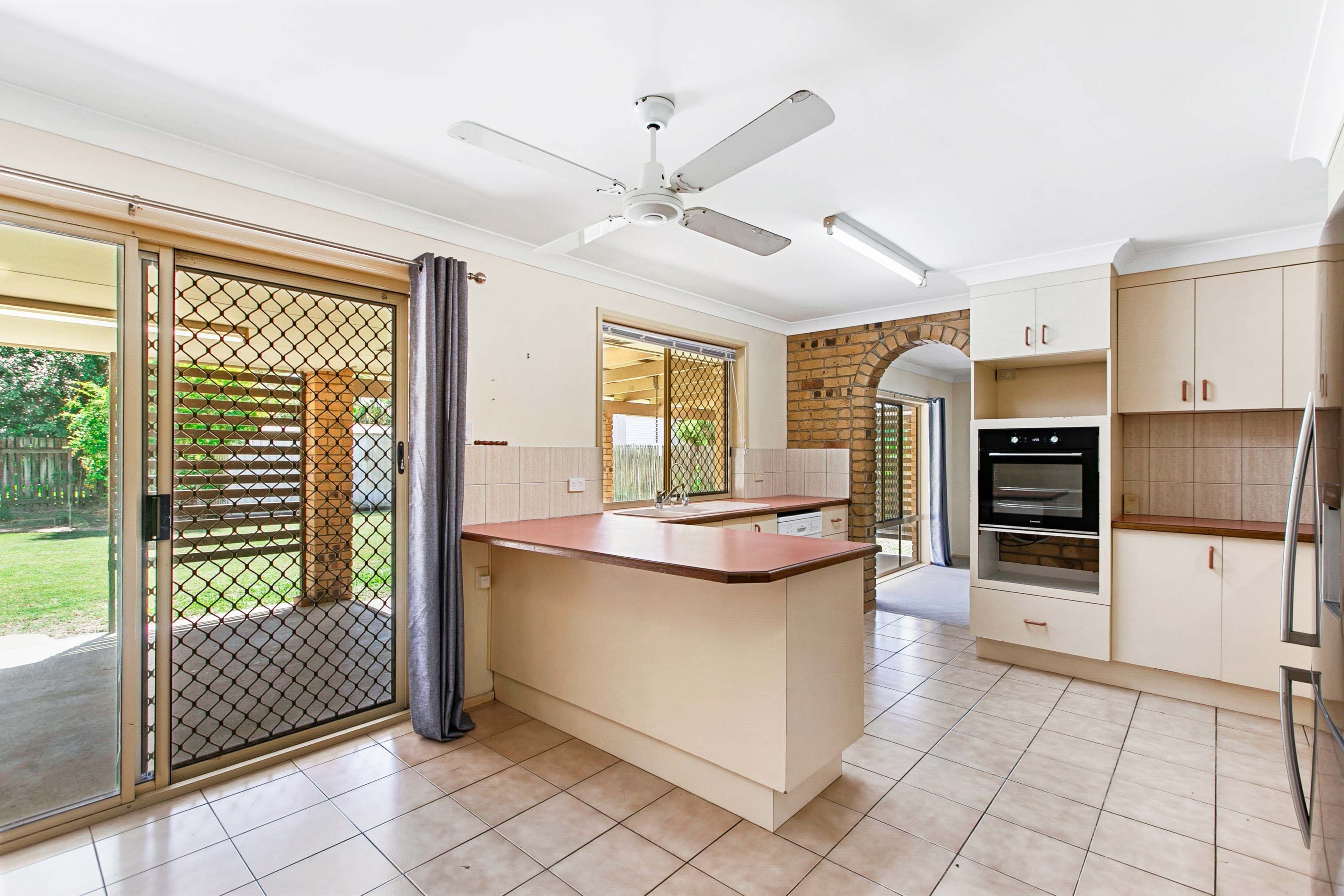 12 Meledie Avenue, Kawungan QLD 4655, Kawungan - Thumbnail 7