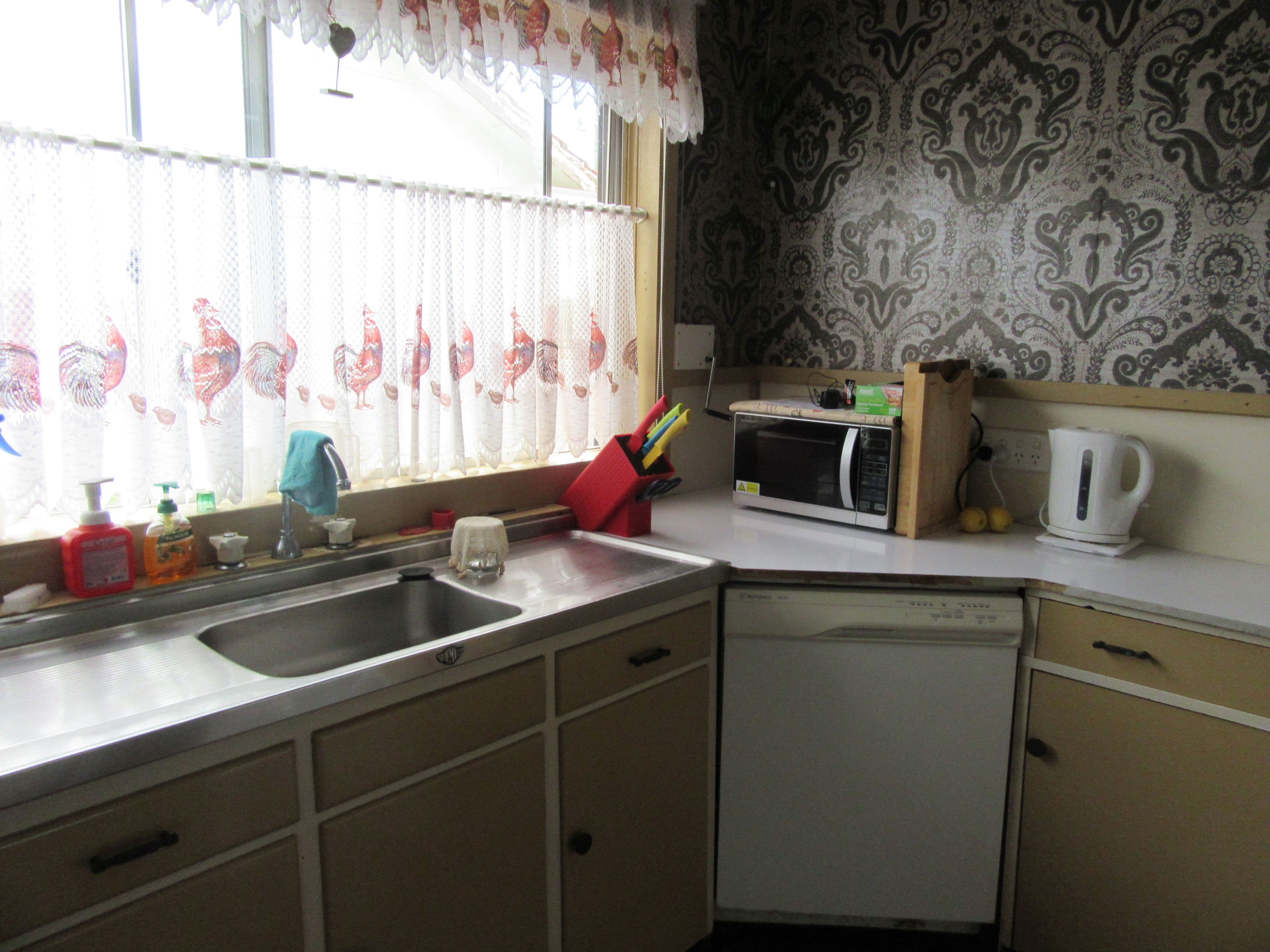 4 Railway Avenue, Carnamah WA 6517, Carnamah - Thumbnail 2
