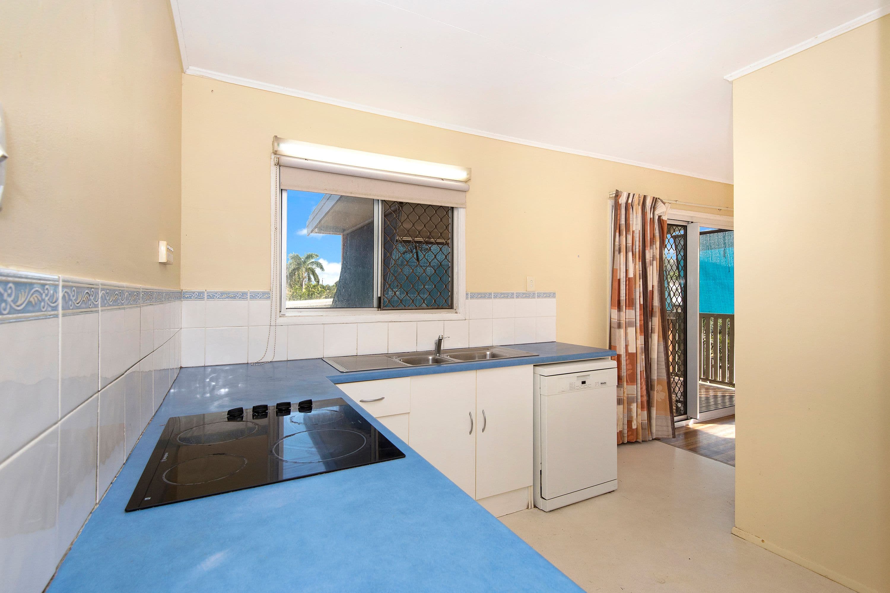 6 Gerona Avenue, Heatley QLD 4814, Heatley - Thumbnail 4