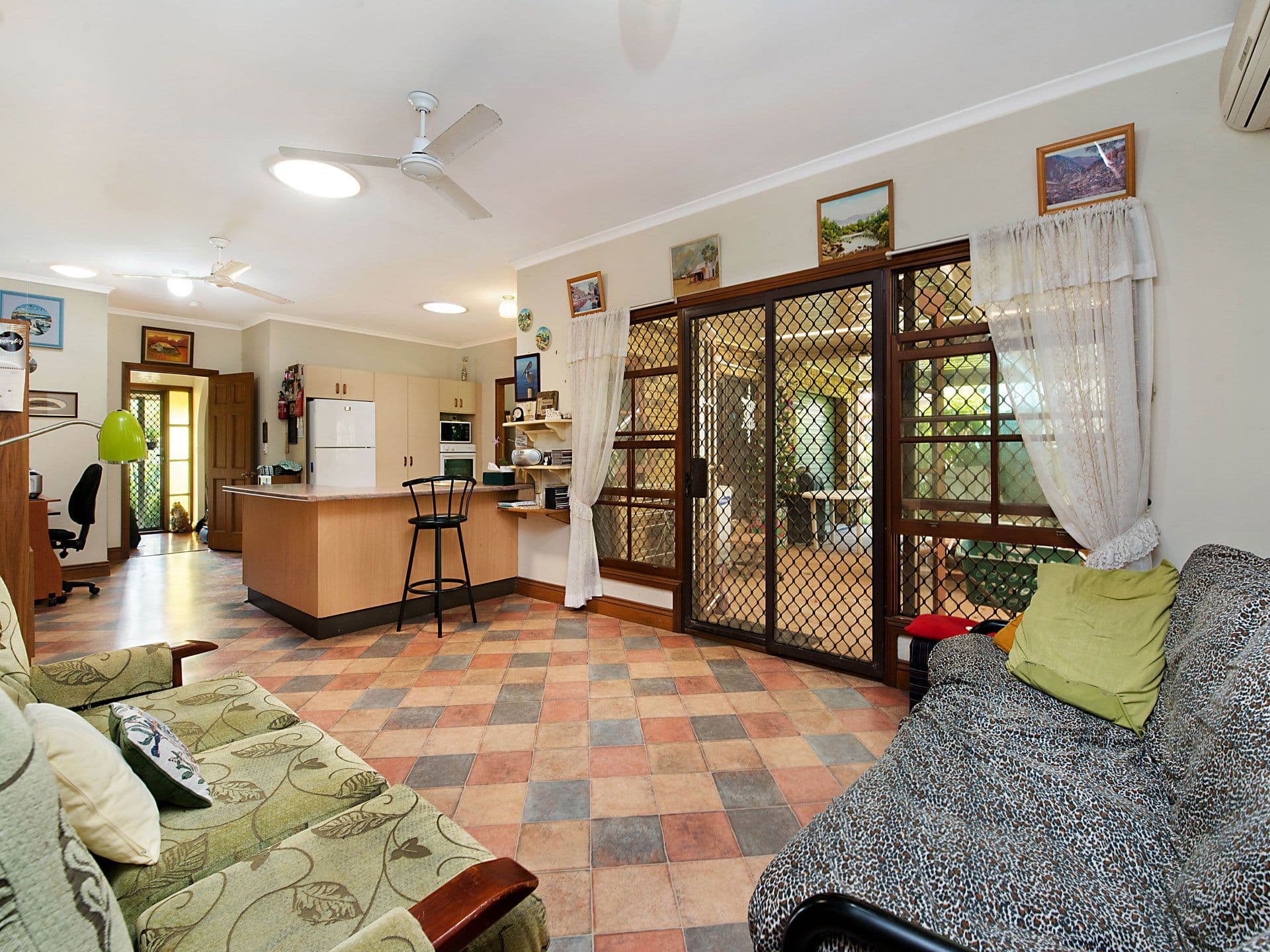 41 Jacaranda Drive, Mooloolaba QLD 4557, Mooloolaba - Thumbnail 4