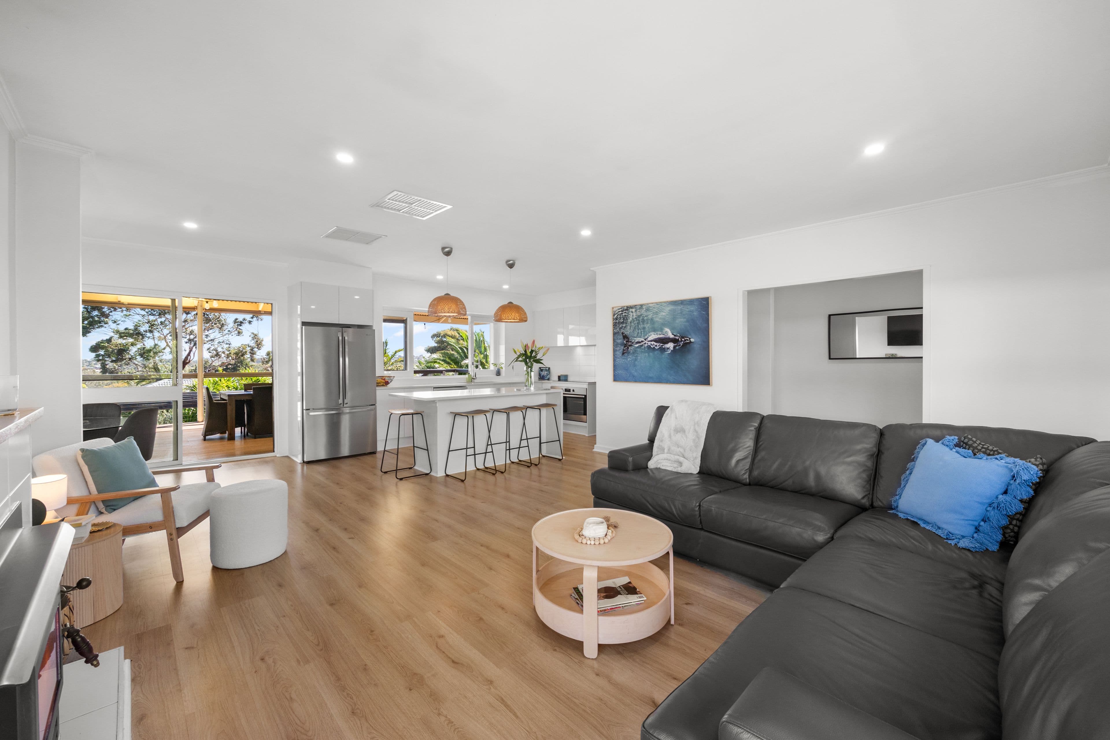 16 Far View Crescent, Ridgehaven SA 5097, Ridgehaven - Thumbnail 2