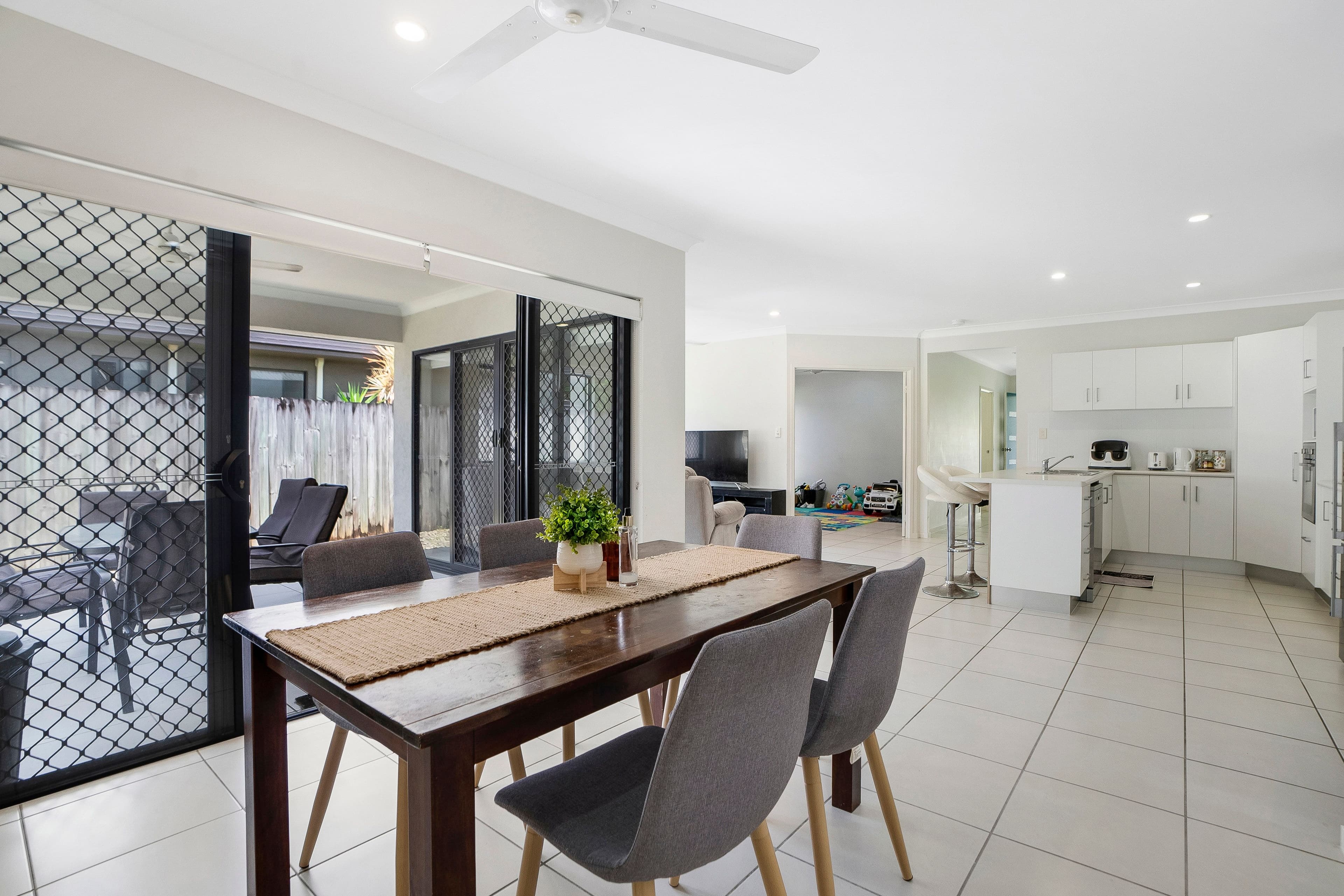 59 Landsborough Drive, Smithfield QLD 4878, Smithfield - Thumbnail 7