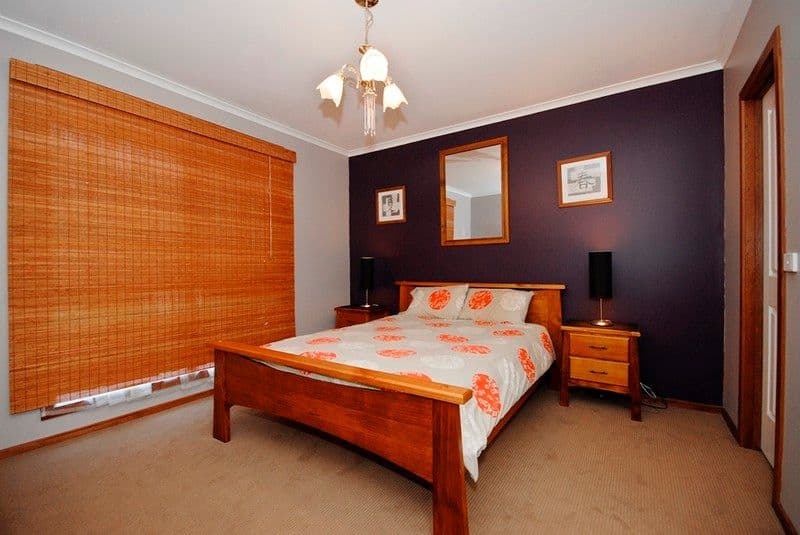 30  HAWKINS Road, MONTROSE VIC 3765, Montrose - Thumbnail 6