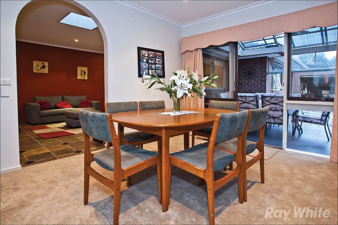 9 Haverbrack Drive, Mulgrave VIC 3170, Mulgrave - Thumbnail 4