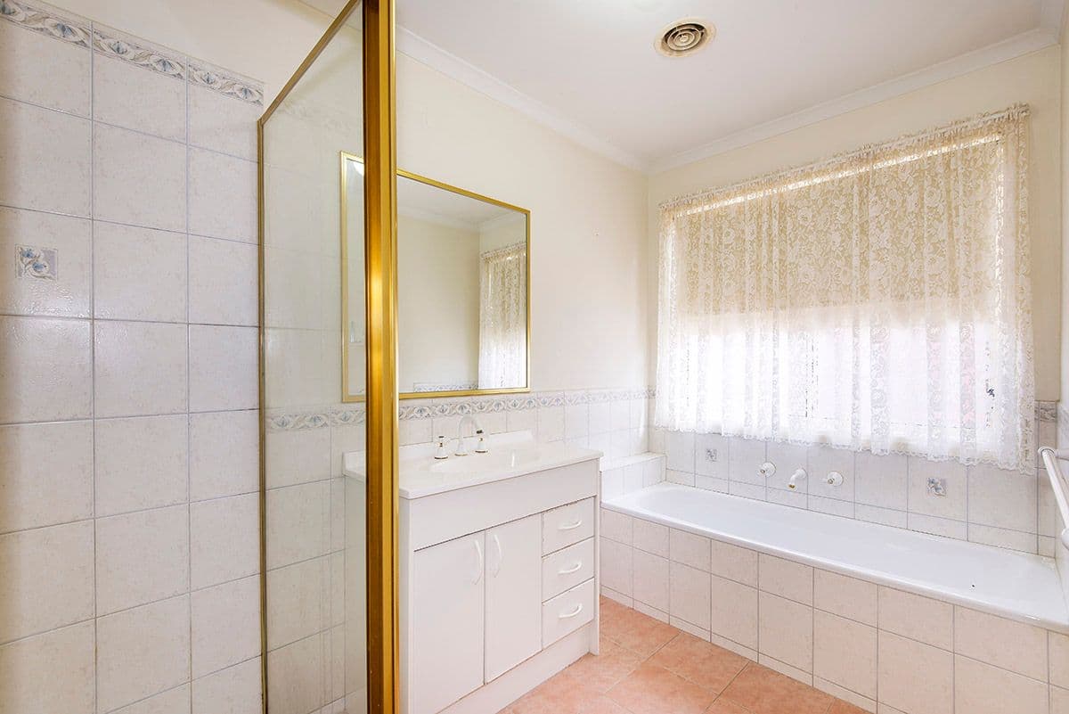 24 Jasmine Drive, Mill Park VIC 3082, Mill Park - Thumbnail 6