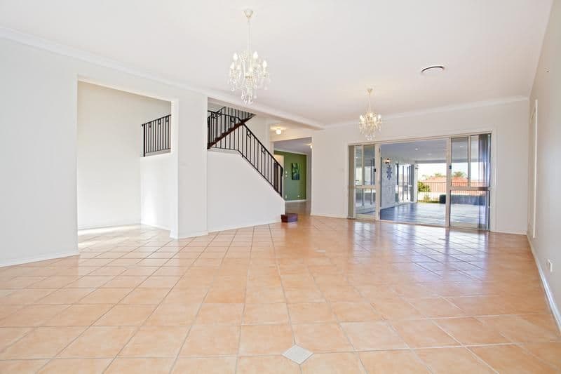14 Leopold Place, CECIL HILLS NSW 2171, Cecil Hills - Thumbnail 4