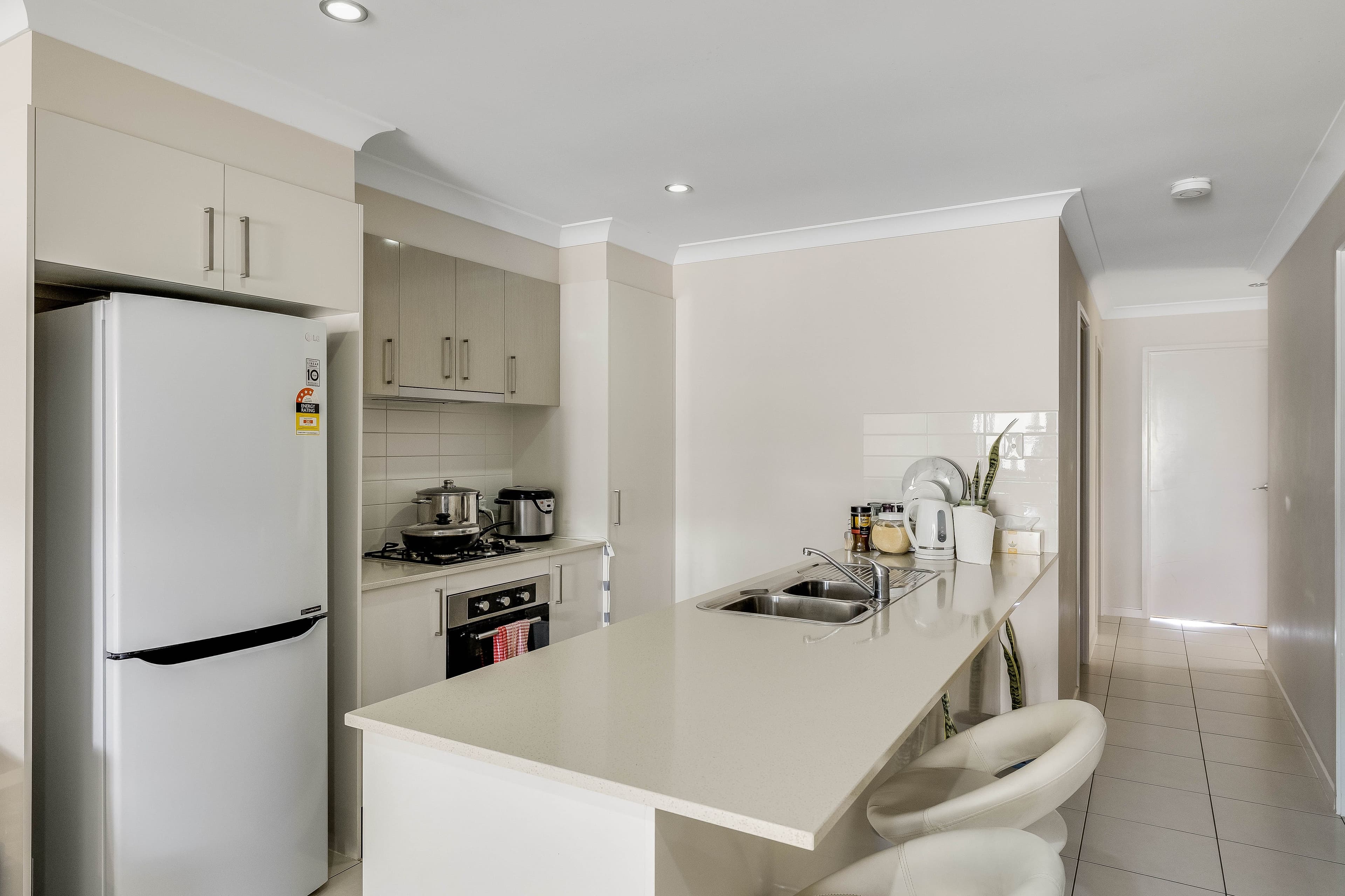 9 Lexi Street, GLENVALE QLD 4350, Glenvale - Thumbnail 2
