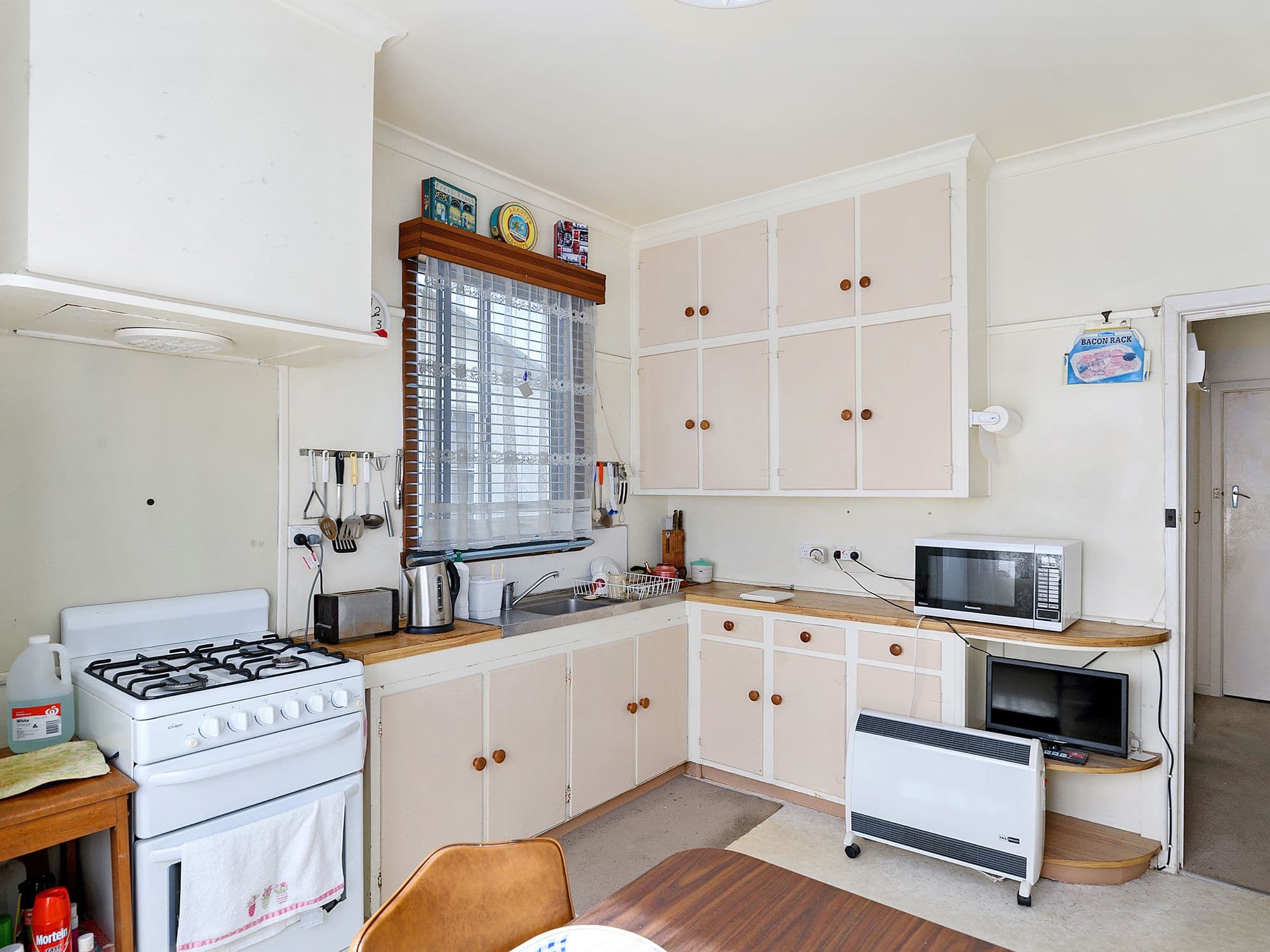 20 Meadows Avenue, Benalla VIC 3672, Benalla - Thumbnail 2