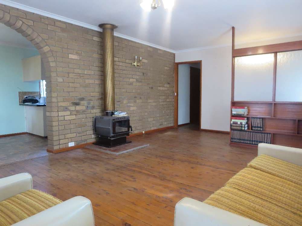 431 English Avenue, Lavington NSW 2641, Lavington - Thumbnail 2