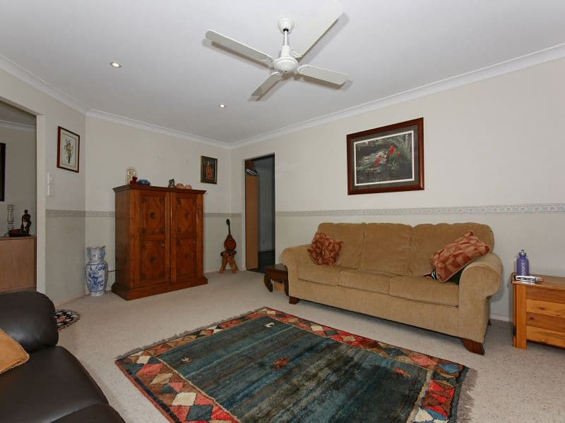 109 Thorngate Drive, ROBINA QLD 4226, Robina - Thumbnail 3