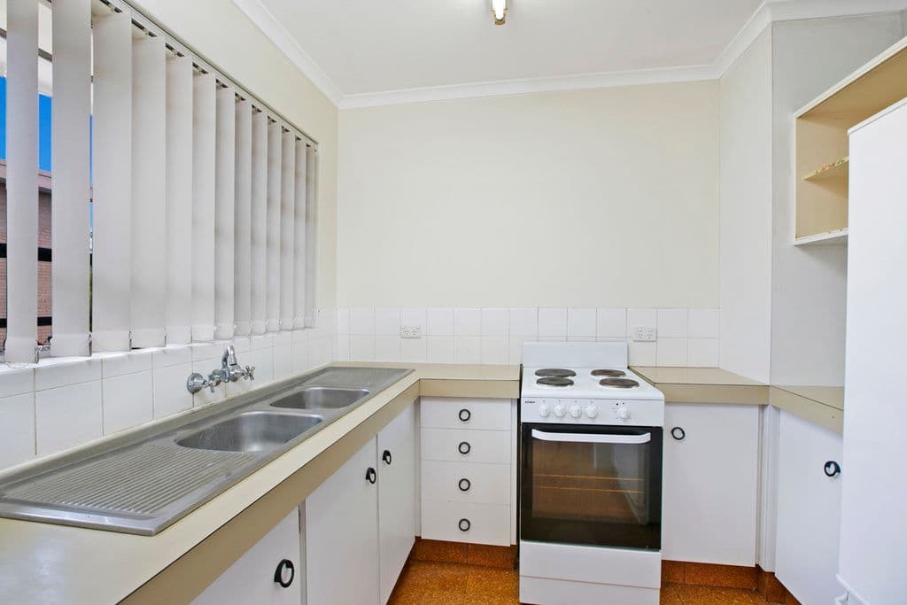 47 Denman Street, Greenslopes QLD 4120, Greenslopes - Thumbnail 3