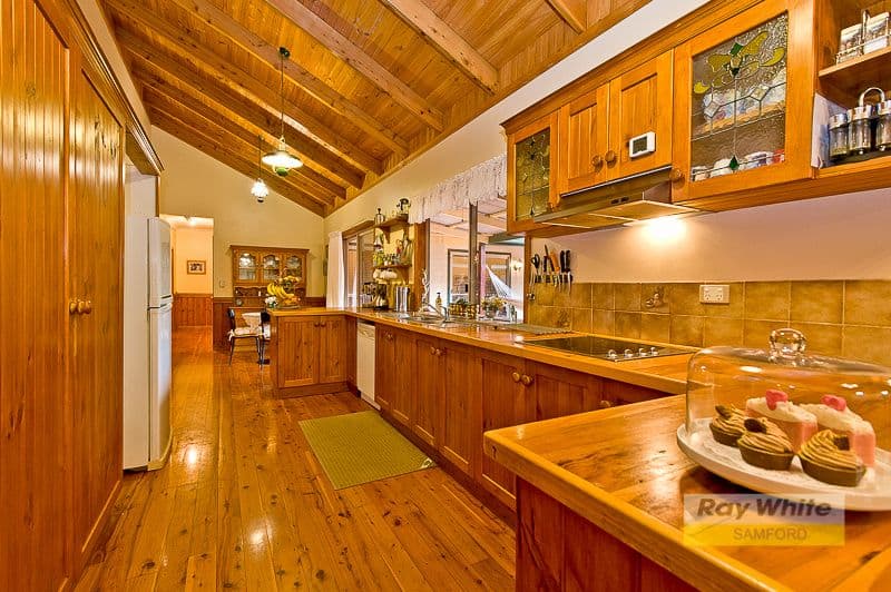 11 Satinwood Drive, SAMFORD VALLEY QLD 4520, Samford Valley - Thumbnail 3