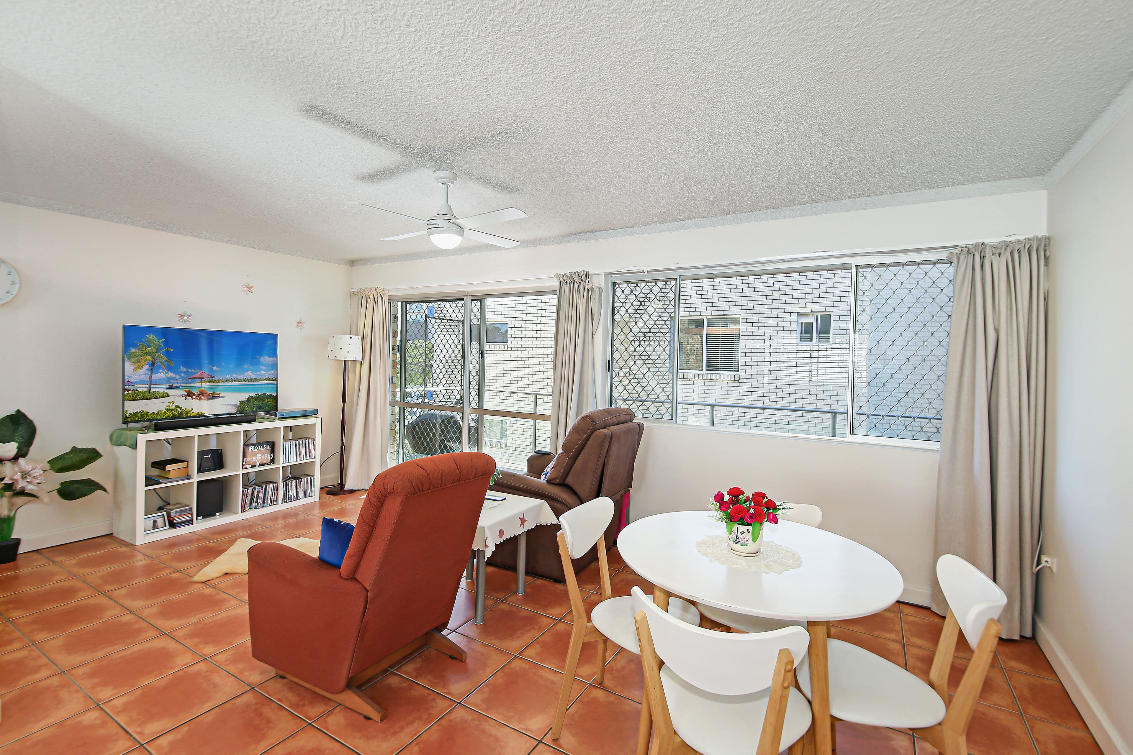 98 Esplanade, Golden Beach QLD 4551, Golden Beach - Thumbnail 2