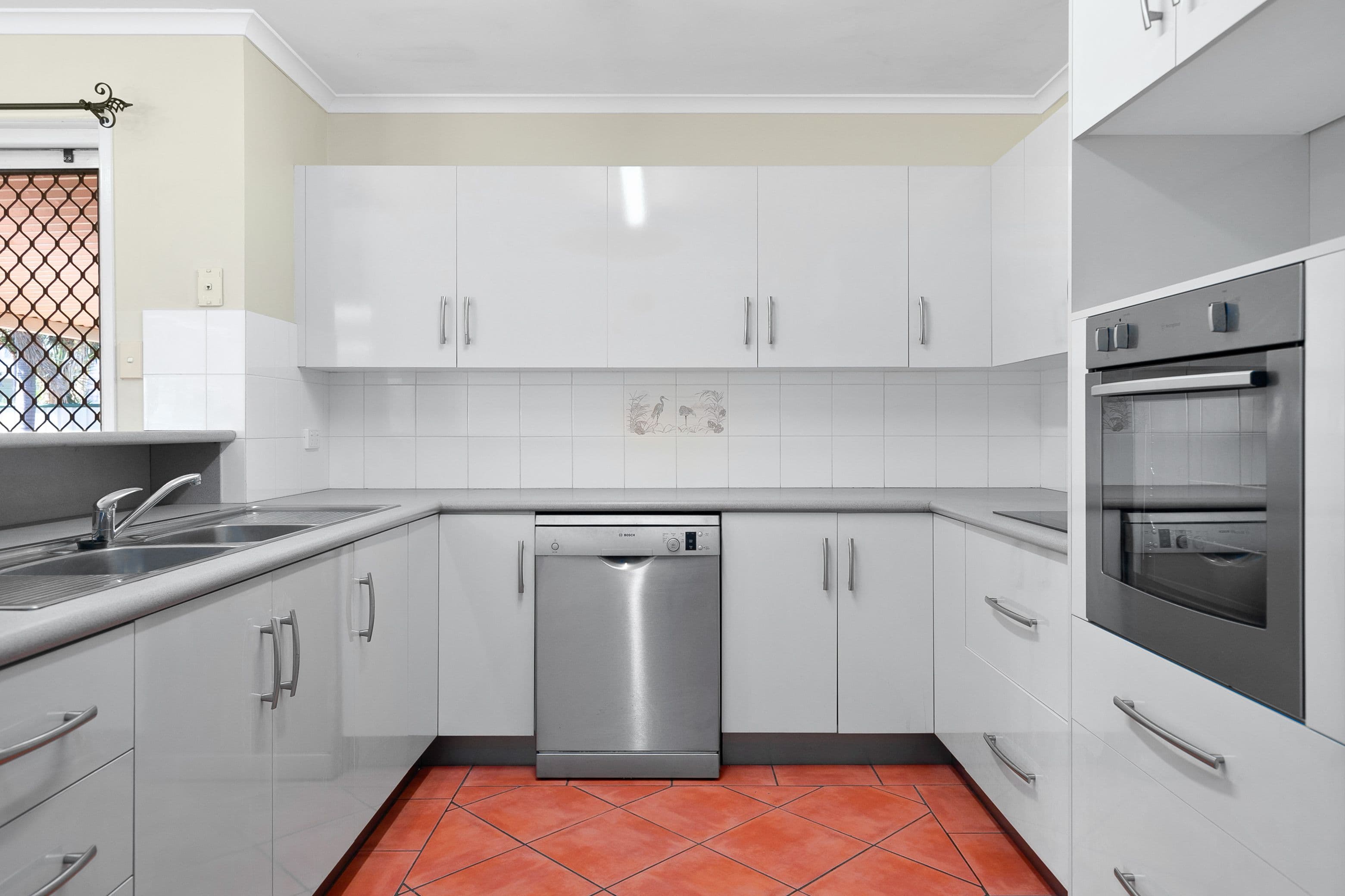 4 Smith Place, Emerald QLD 4720, Emerald - Thumbnail 7